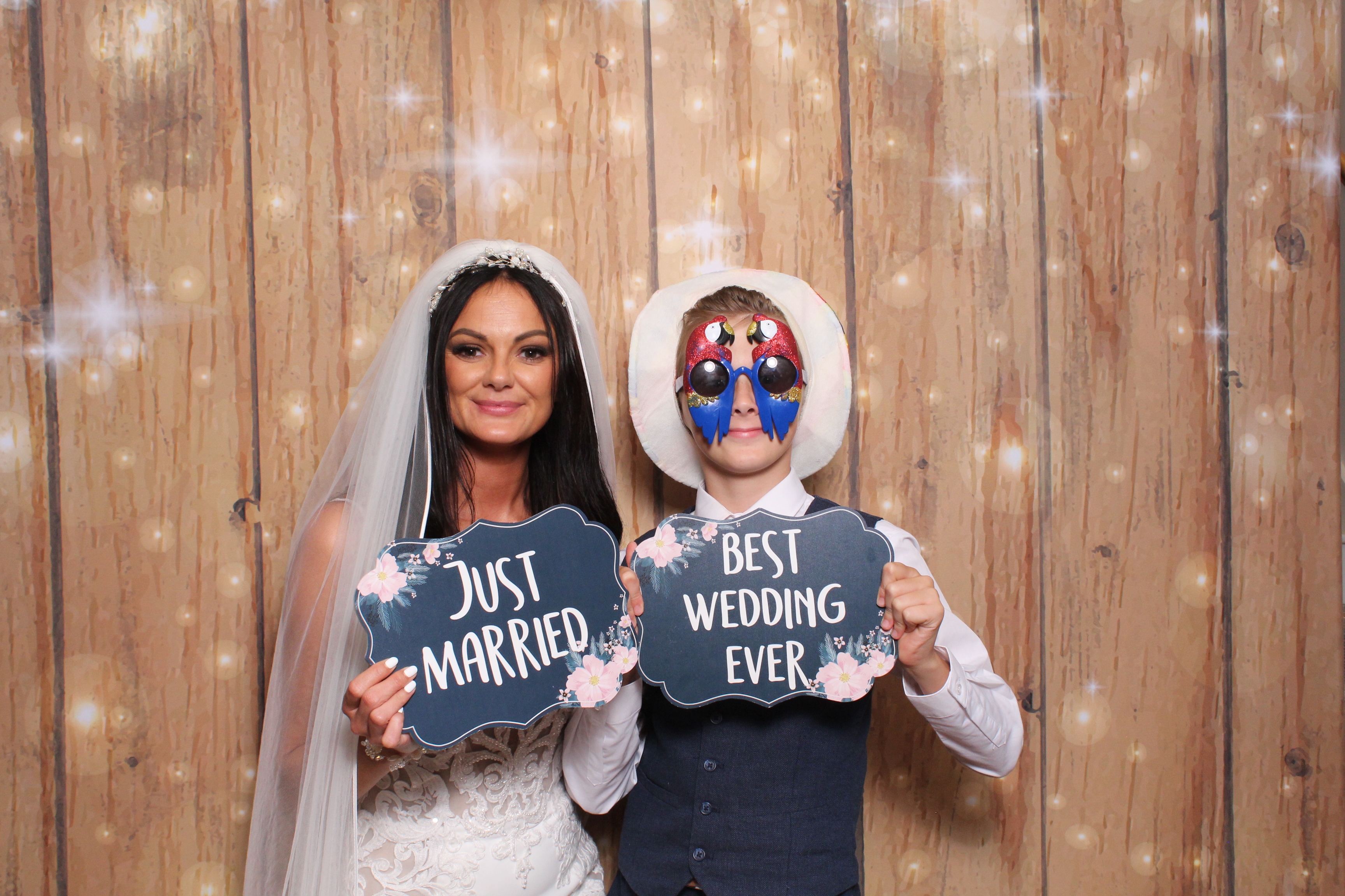 Gary & Ellis's wedding  | View more photos from the event at gallery.magicimages.uk/u/MagicImages/Gary-Elliss-wedding