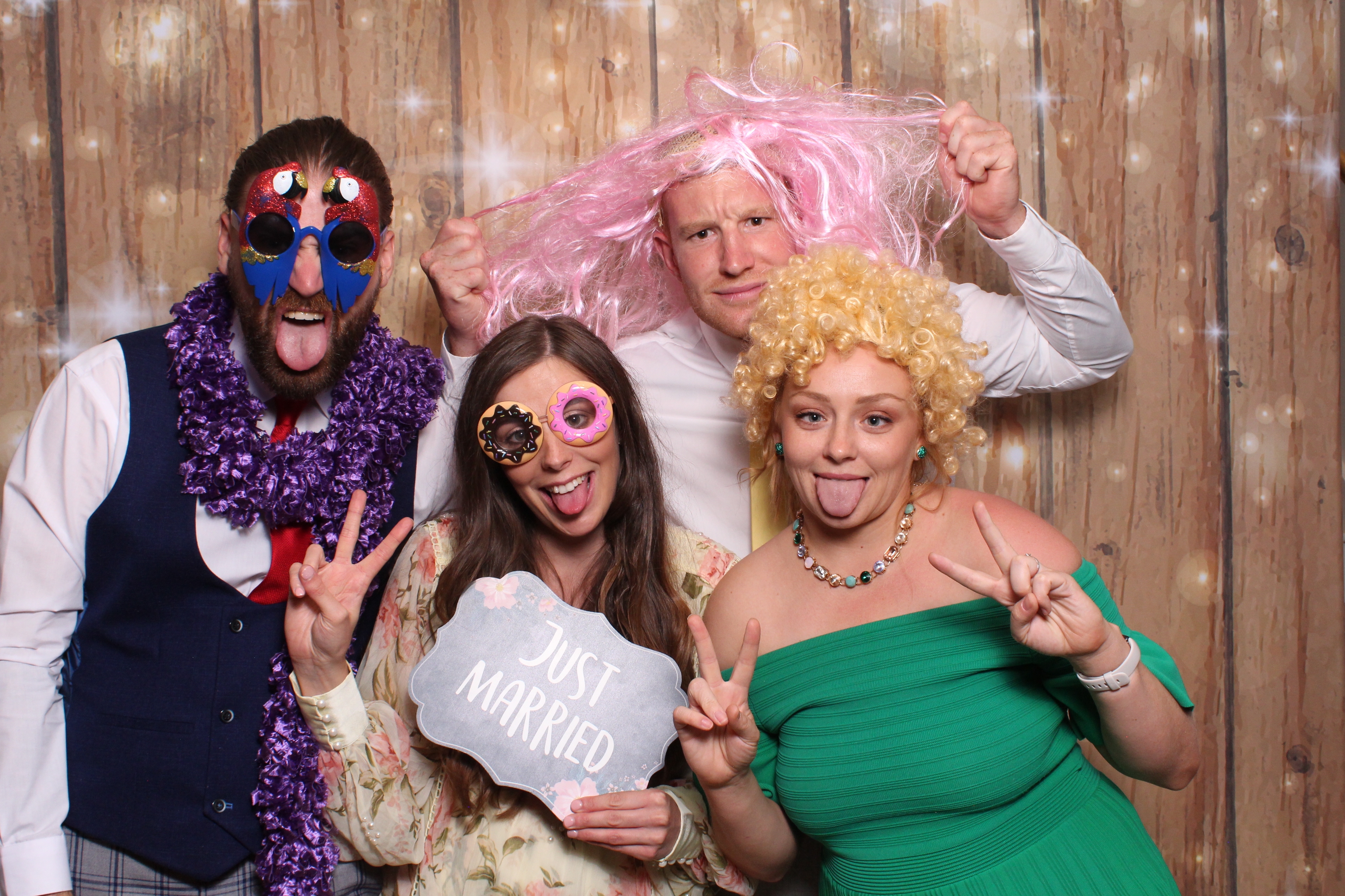 Gary & Ellis's wedding  | View more photos from the event at gallery.magicimages.uk/u/MagicImages/Gary-Elliss-wedding