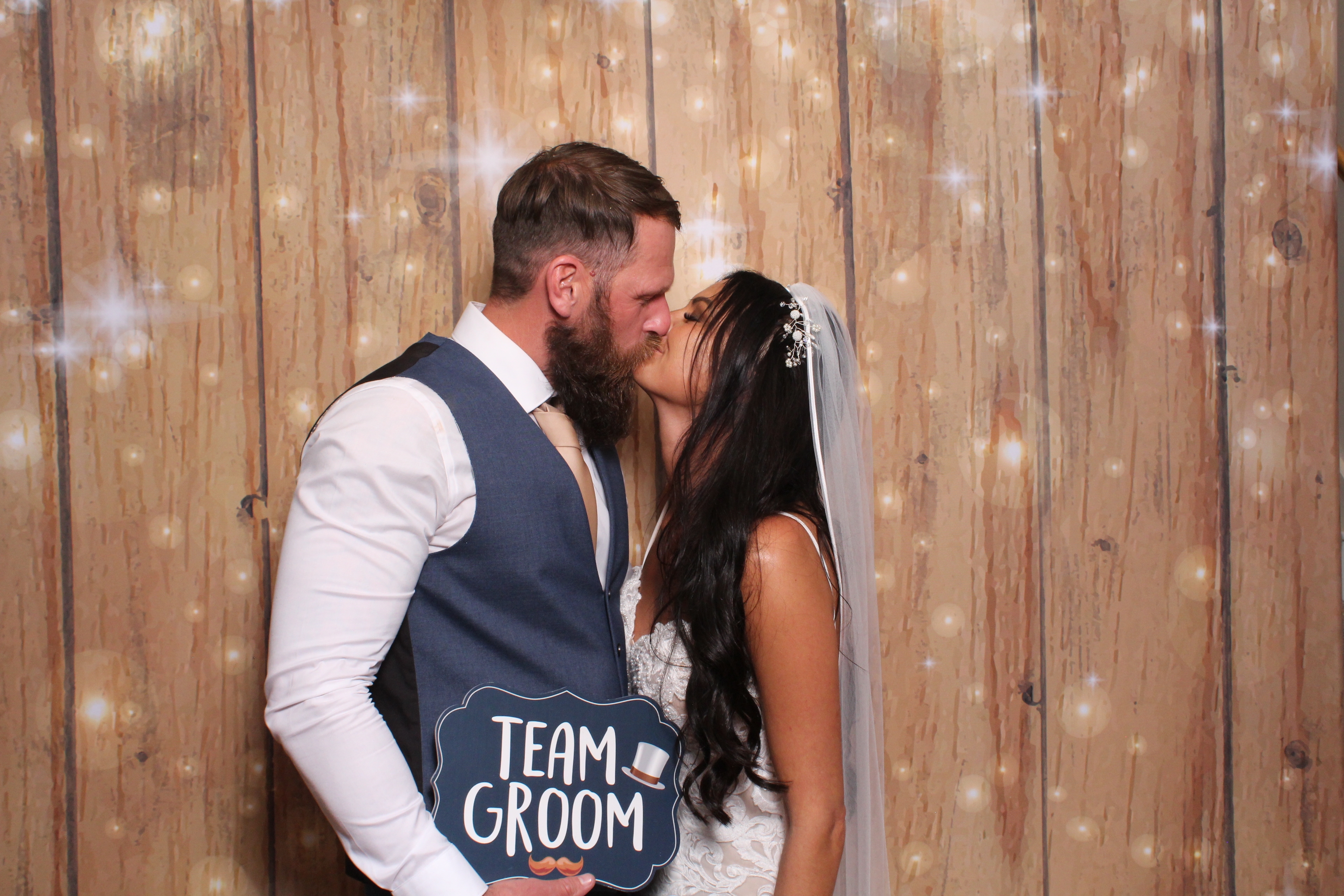 Gary & Ellis's wedding  | View more photos from the event at gallery.magicimages.uk/u/MagicImages/Gary-Elliss-wedding