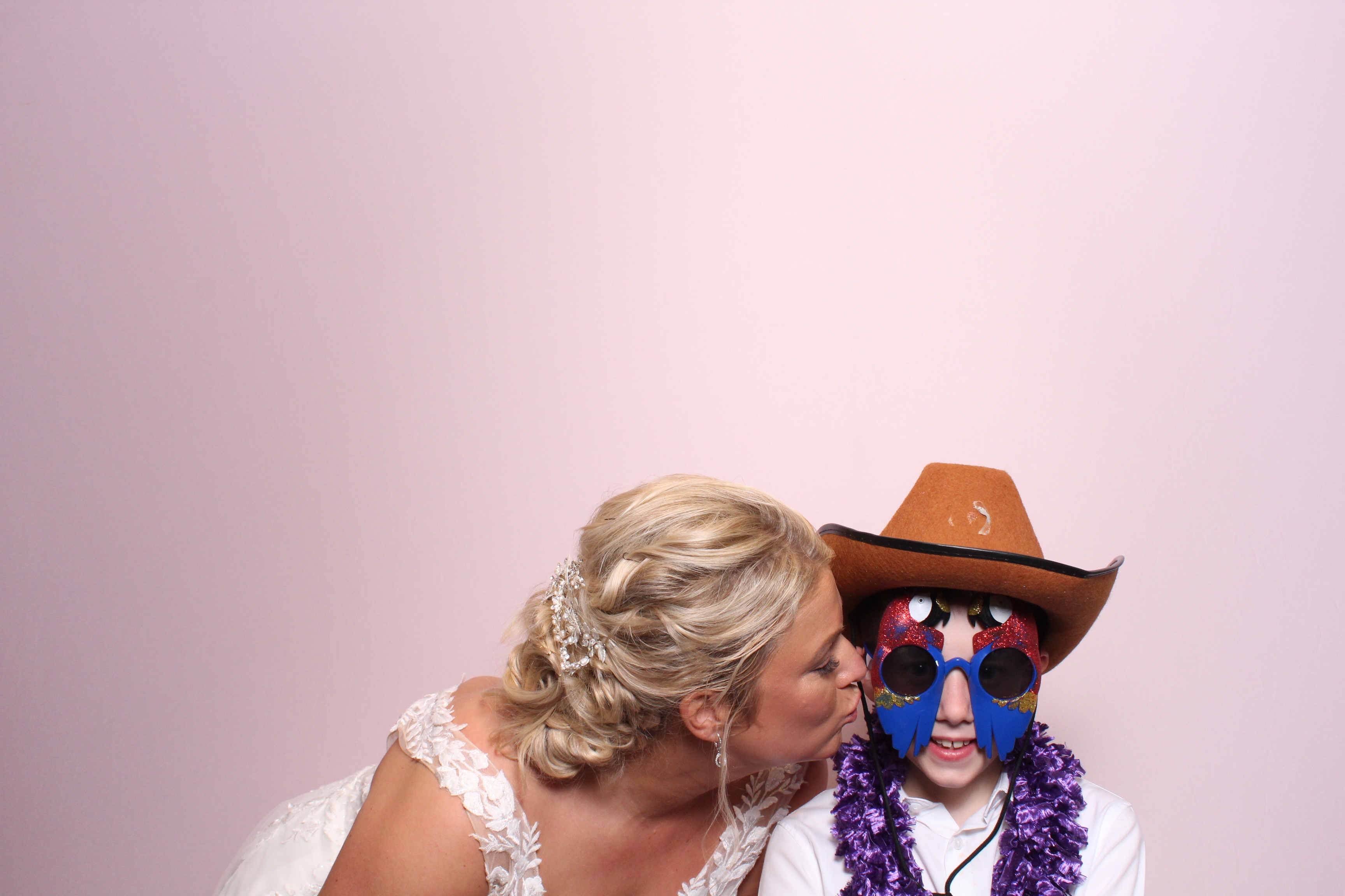 Hannah & Jack | View more photos from the event at gallery.magicimages.uk/u/MagicImages/Hannah-Jack