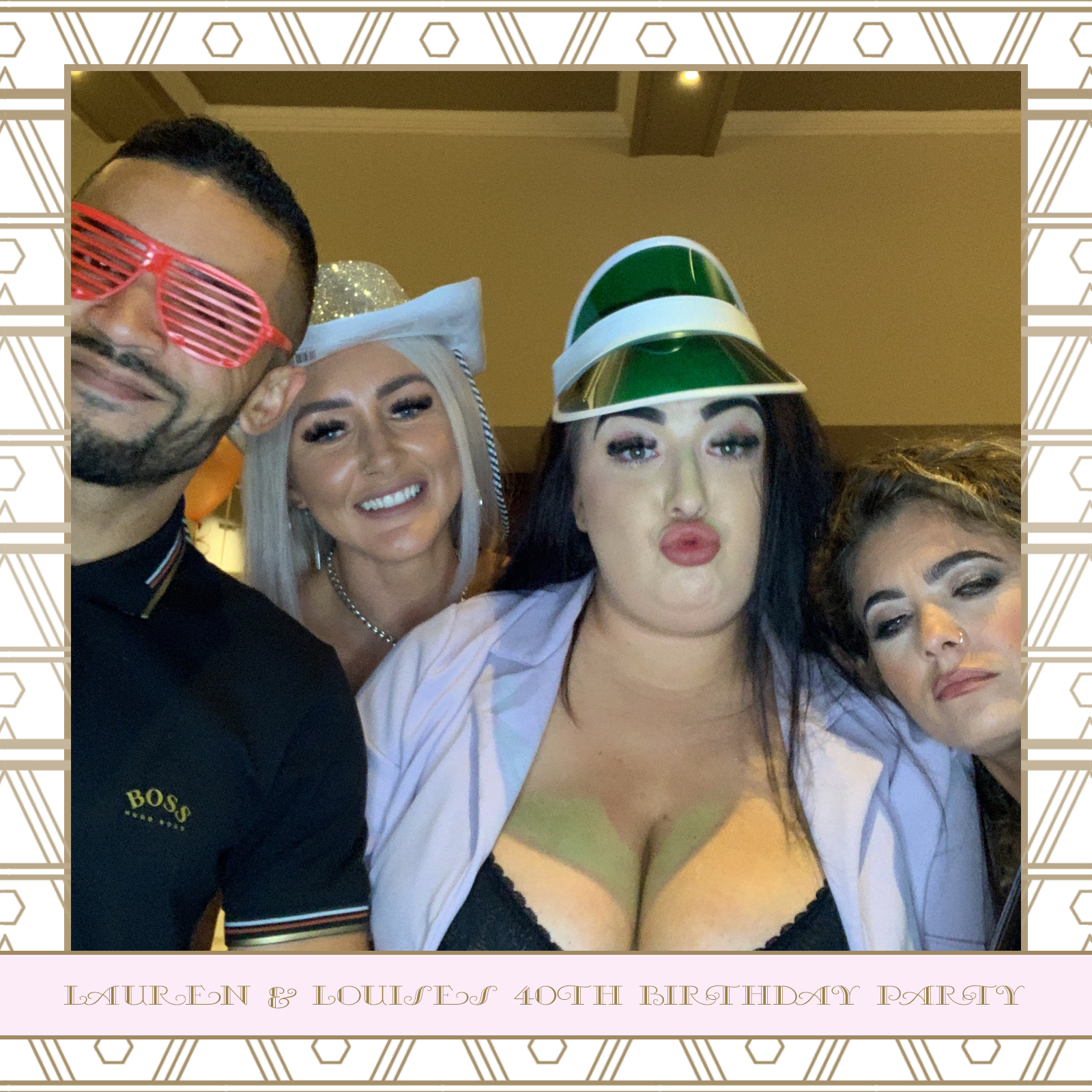 Lauren & Louise's 40th Birthday party  | View more photos from the event at gallery.magicimages.uk/u/MagicImages/Lauren-Louises-40th-Birthday-party