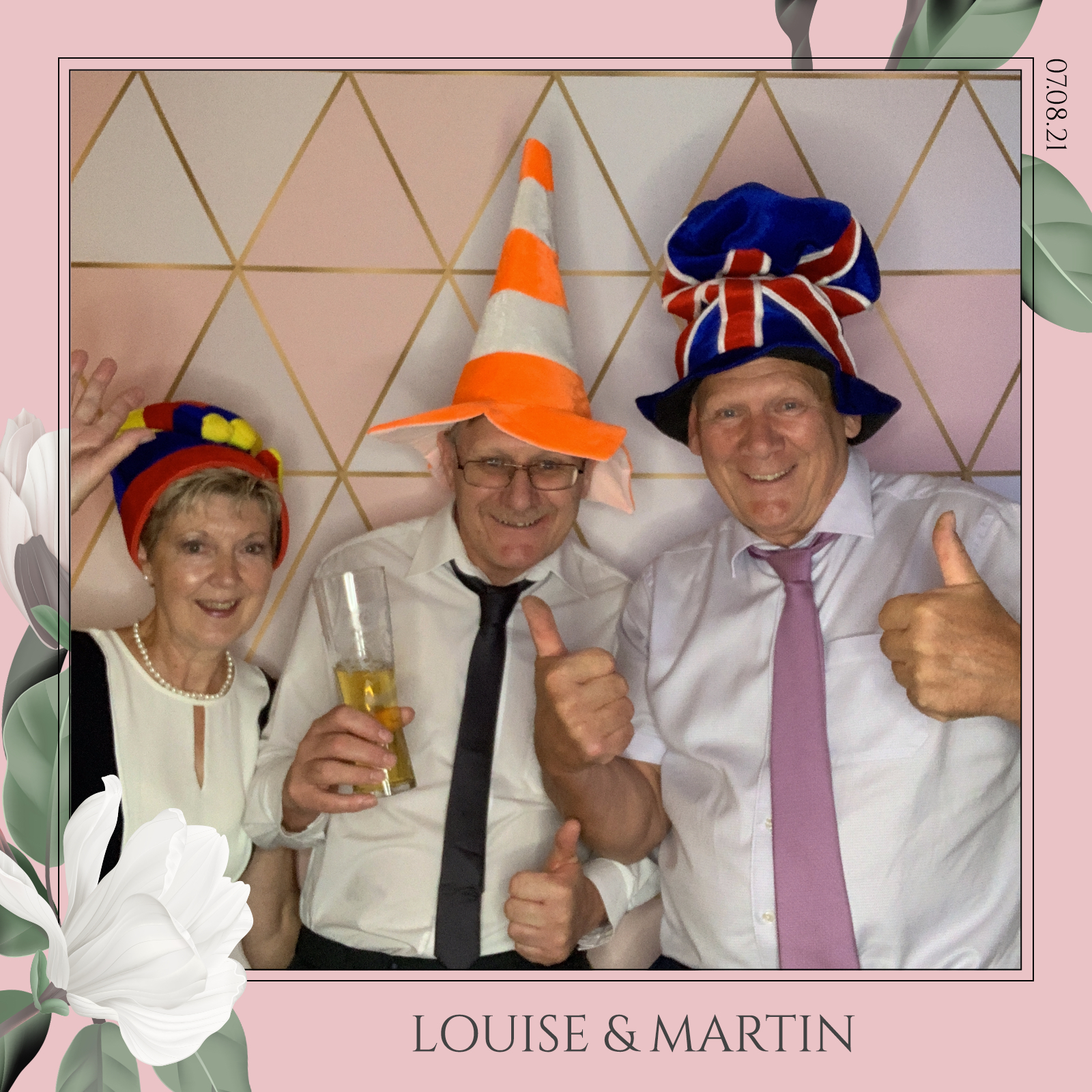 Louise & Martin  | View more photos from the event at gallery.magicimages.uk/u/MagicImages/Louise-Martin