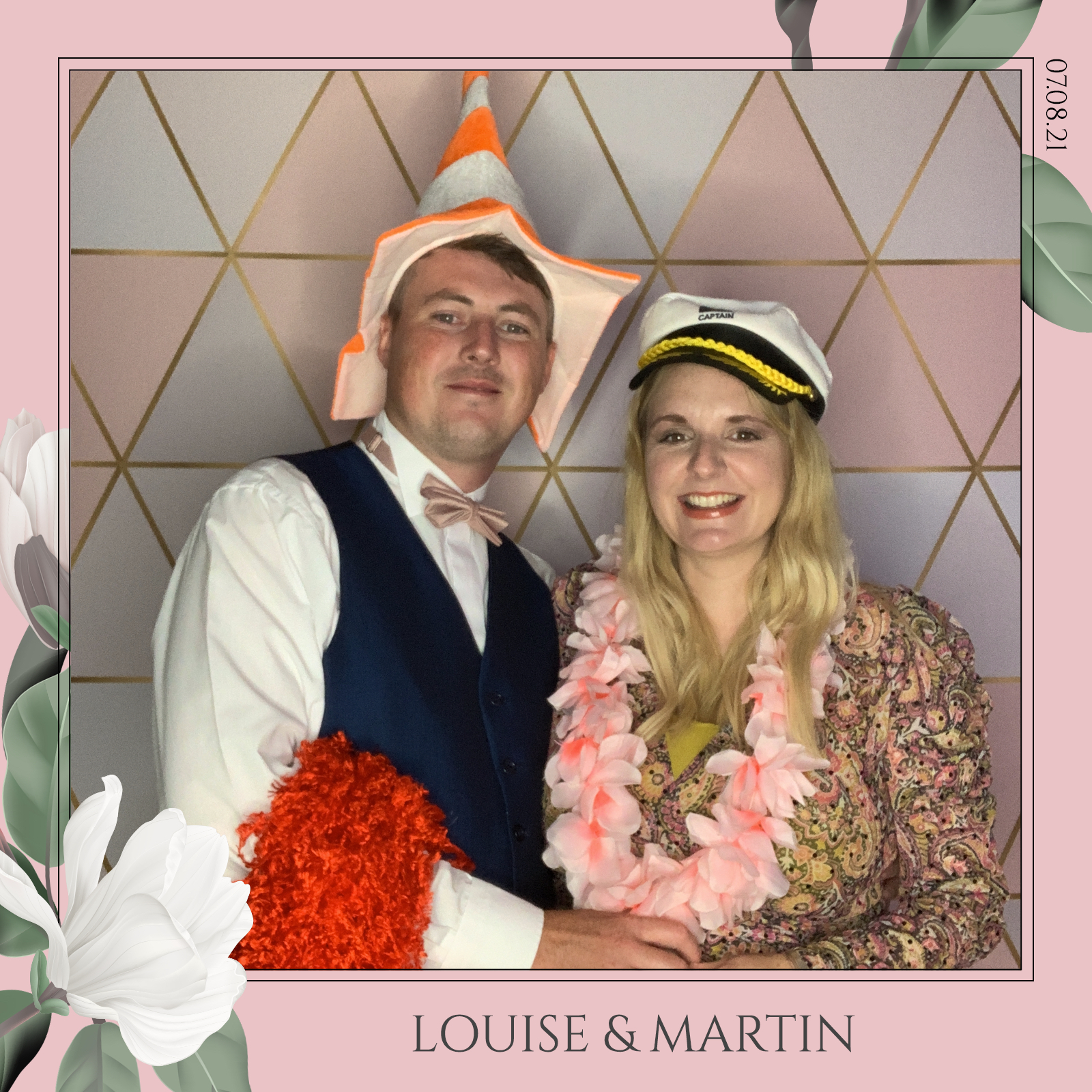 Louise & Martin  | View more photos from the event at gallery.magicimages.uk/u/MagicImages/Louise-Martin