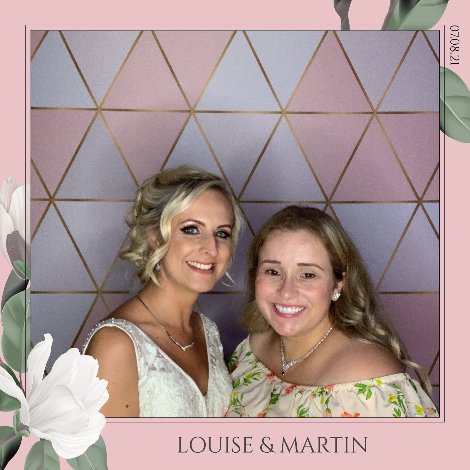 Louise & Martin  | View more photos from the event at gallery.magicimages.uk/u/MagicImages/Louise-Martin