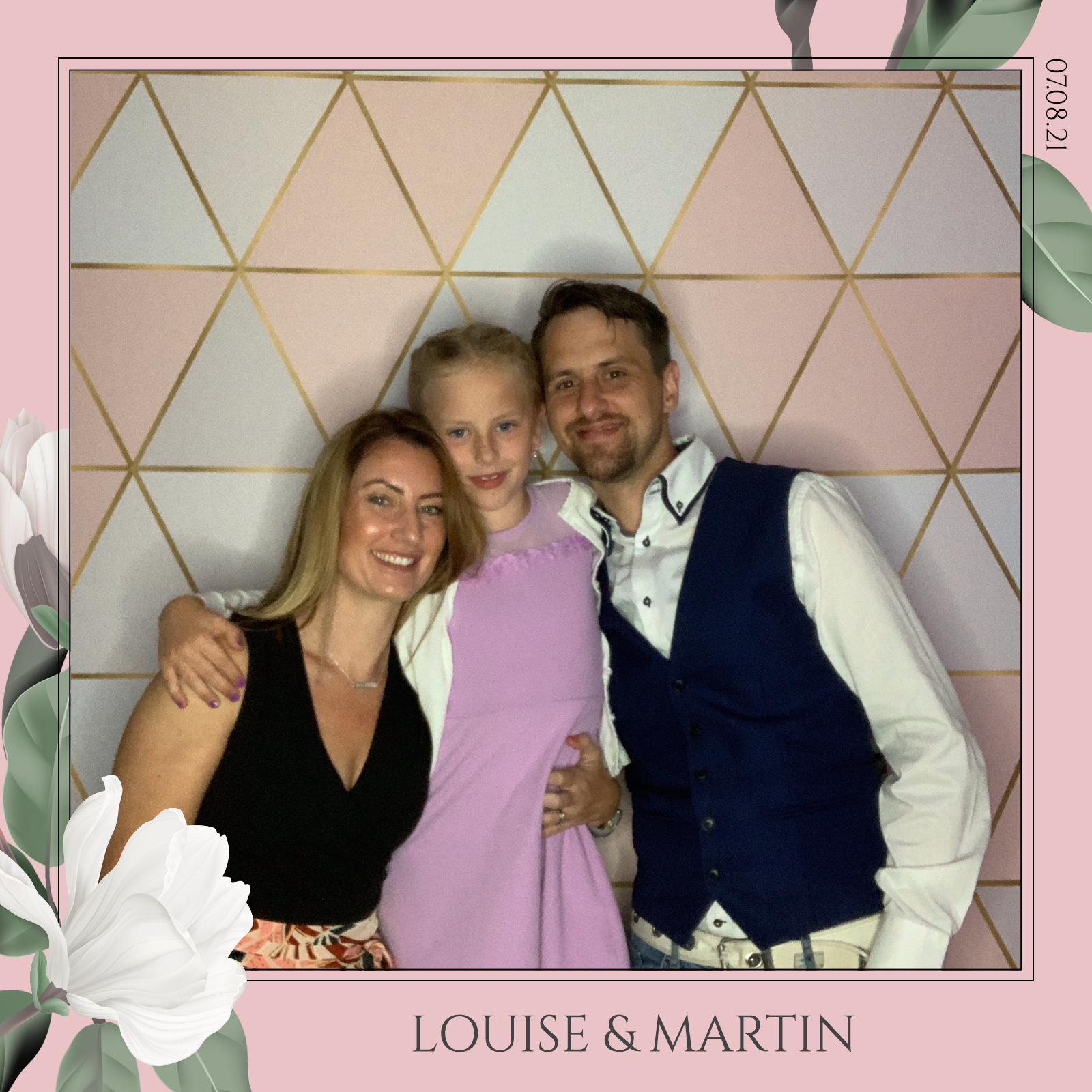 Louise & Martin  | View more photos from the event at gallery.magicimages.uk/u/MagicImages/Louise-Martin