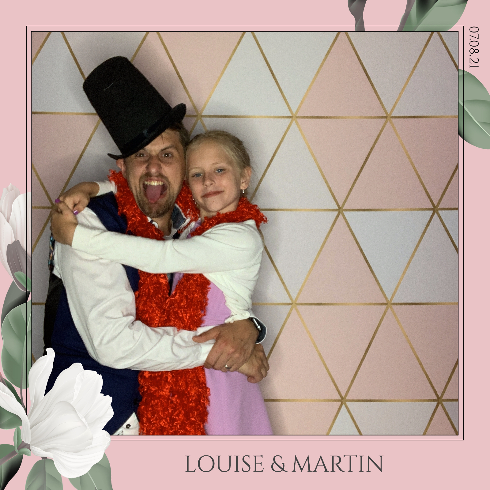 Louise & Martin  | View more photos from the event at gallery.magicimages.uk/u/MagicImages/Louise-Martin