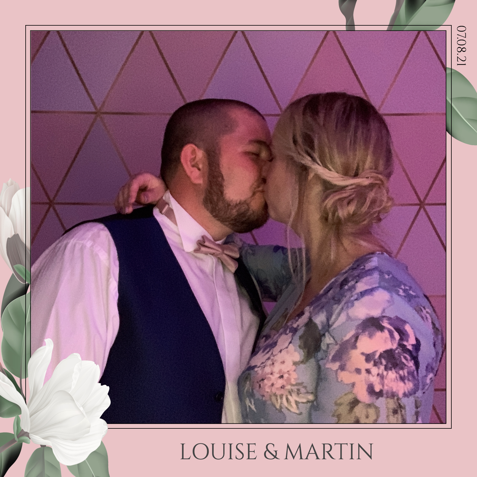 Louise & Martin  | View more photos from the event at gallery.magicimages.uk/u/MagicImages/Louise-Martin