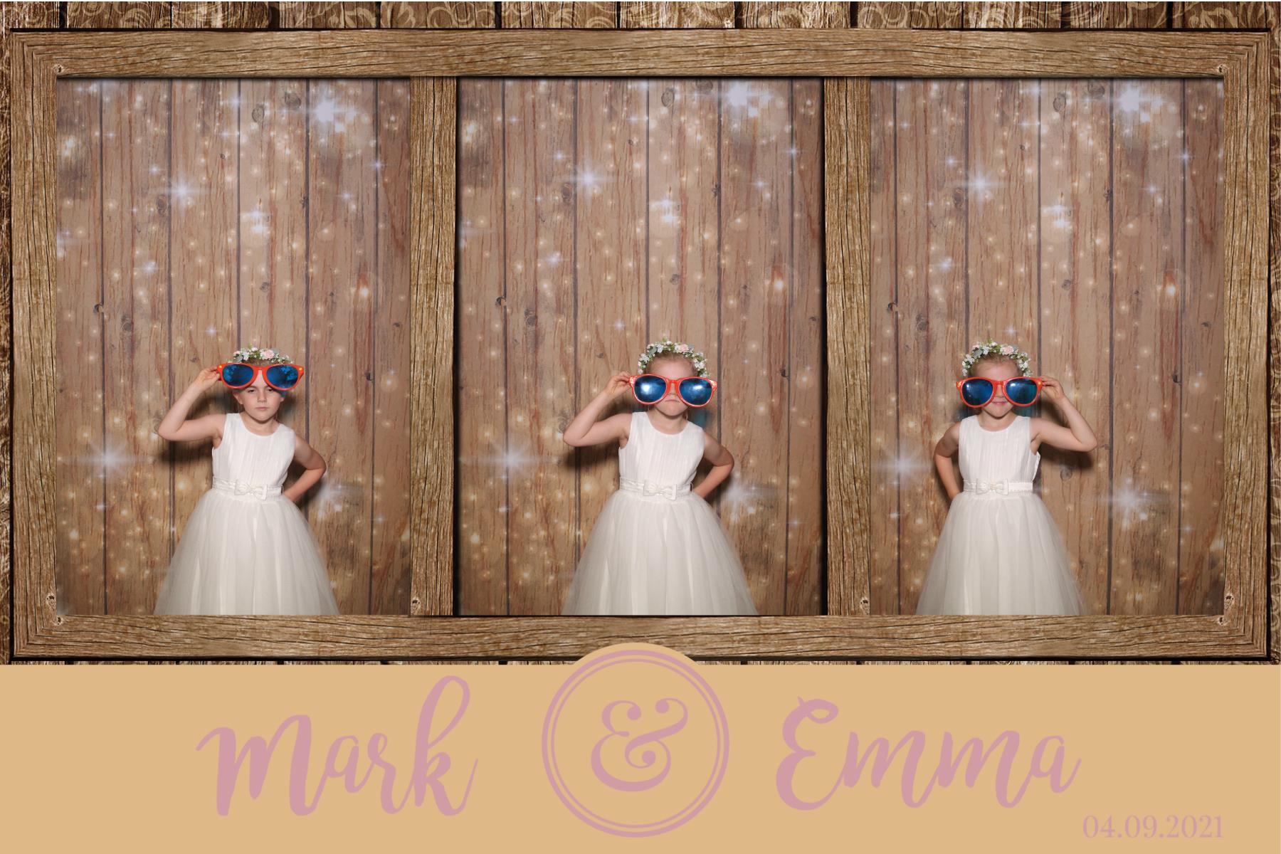 Mark & Emma  | View more photos from the event at gallery.magicimages.uk/u/MagicImages/Mark-Emma