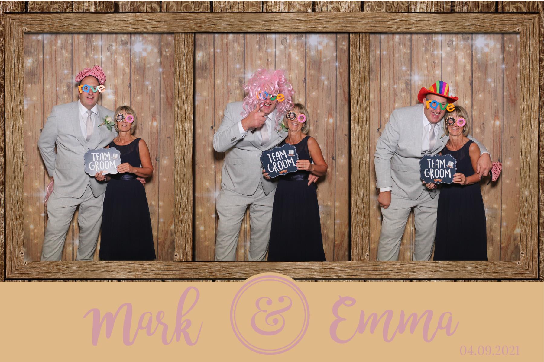 Mark & Emma  | View more photos from the event at gallery.magicimages.uk/u/MagicImages/Mark-Emma