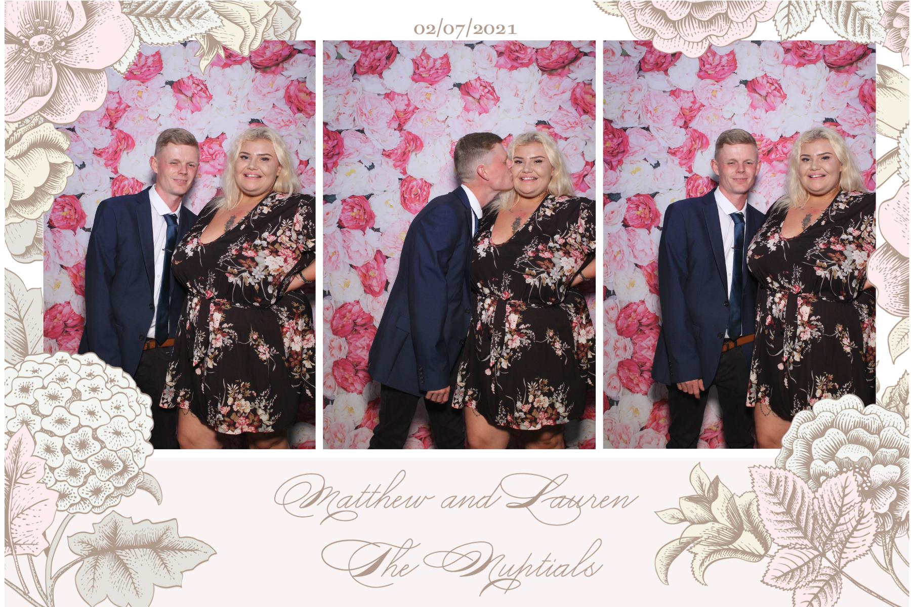 Matthew & Lauren  | View more photos from the event at gallery.magicimages.uk/u/MagicImages/Matthew-Lauren