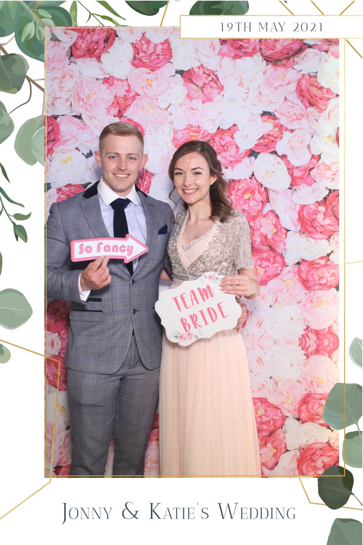 Mr & Mrs Ashley  | View more photos from the event at gallery.magicimages.uk/u/MagicImages/Mr-Mrs-Ashley