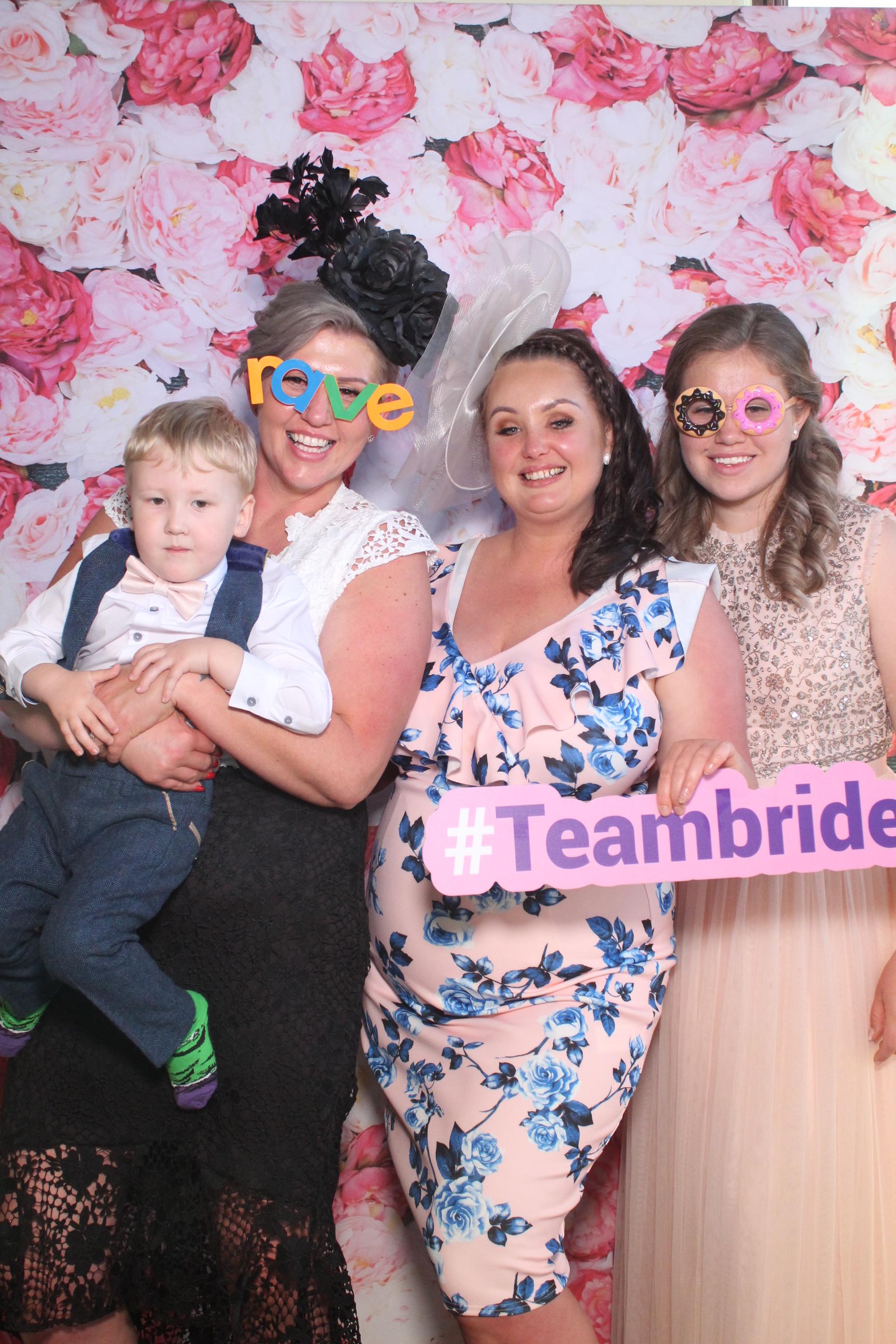 Mr & Mrs Ashley  | View more photos from the event at gallery.magicimages.uk/u/MagicImages/Mr-Mrs-Ashley