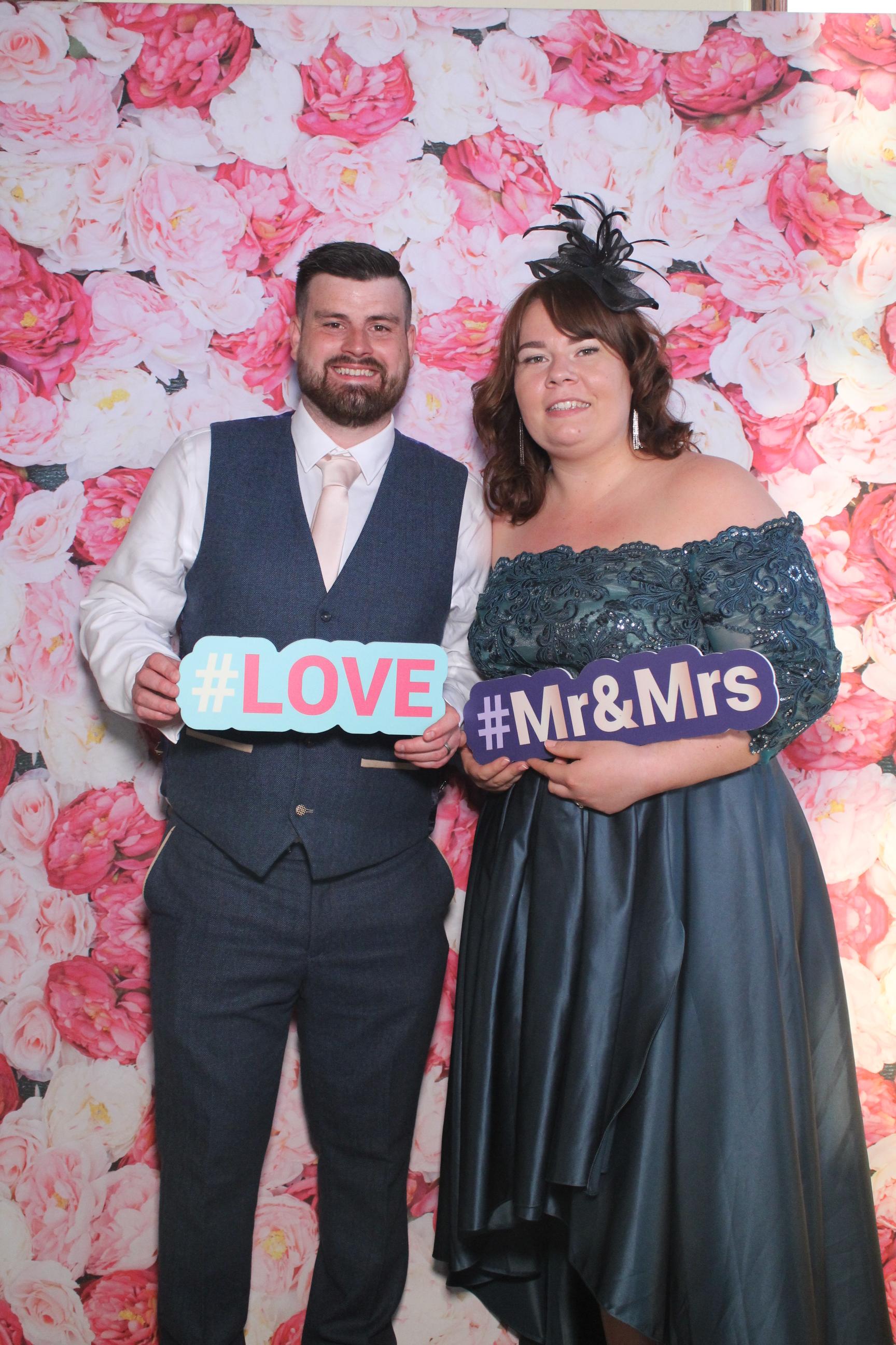 Mr & Mrs Ashley  | View more photos from the event at gallery.magicimages.uk/u/MagicImages/Mr-Mrs-Ashley