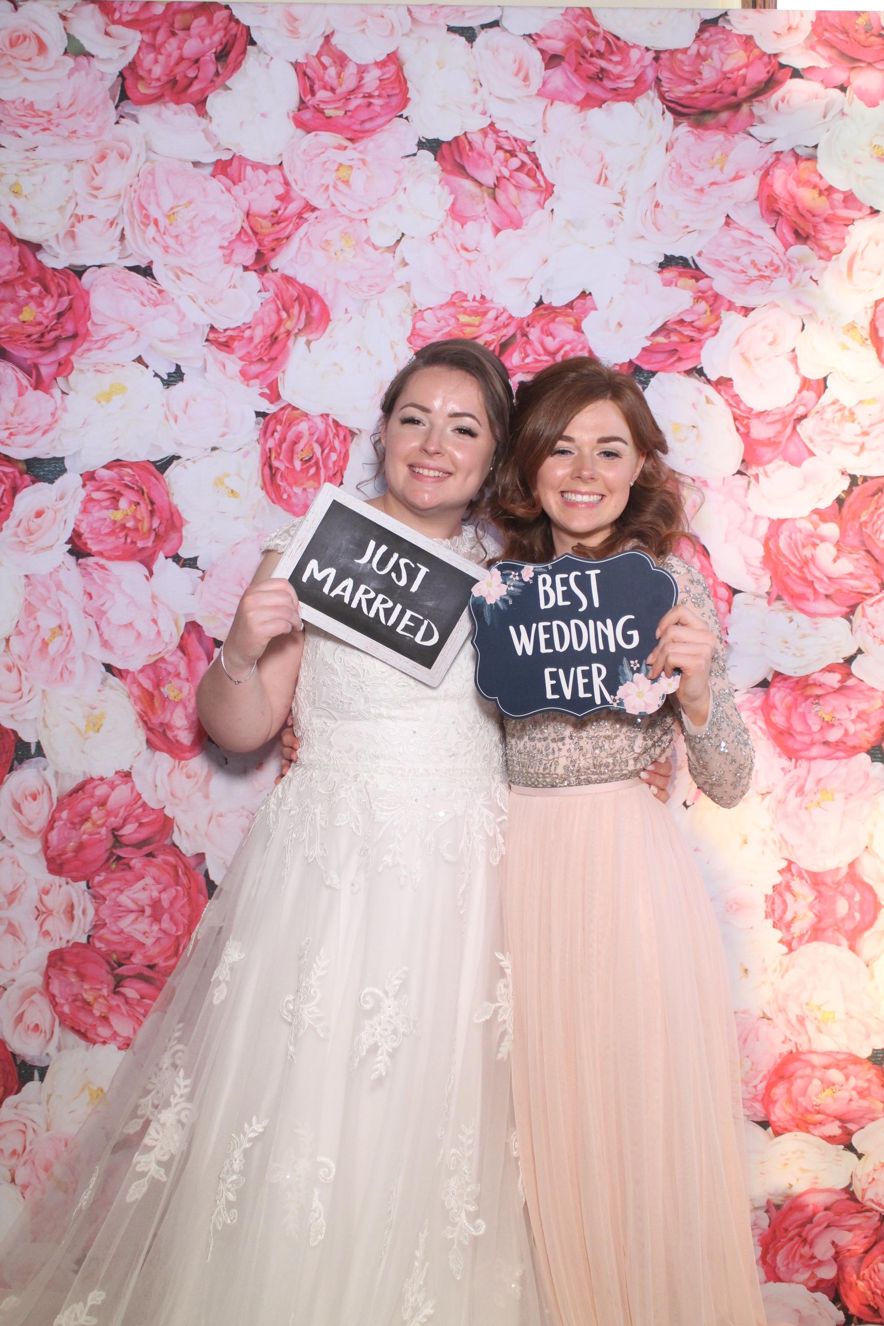 Mr & Mrs Ashley  | View more photos from the event at gallery.magicimages.uk/u/MagicImages/Mr-Mrs-Ashley