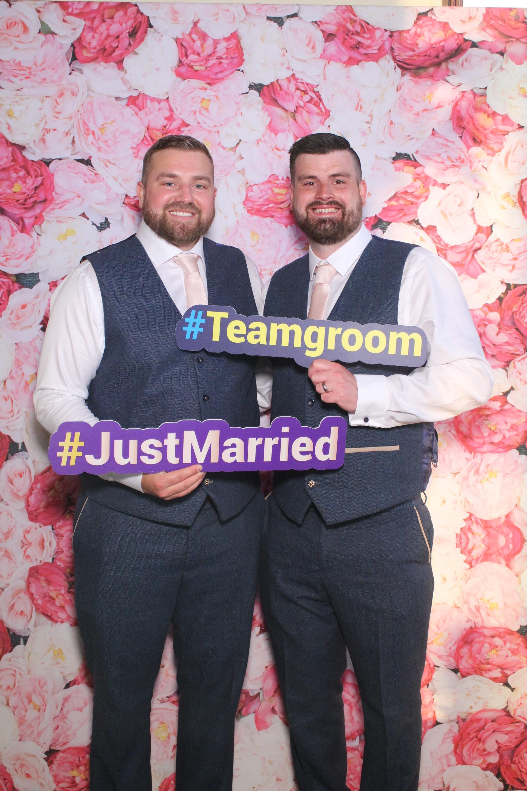 Mr & Mrs Ashley  | View more photos from the event at gallery.magicimages.uk/u/MagicImages/Mr-Mrs-Ashley