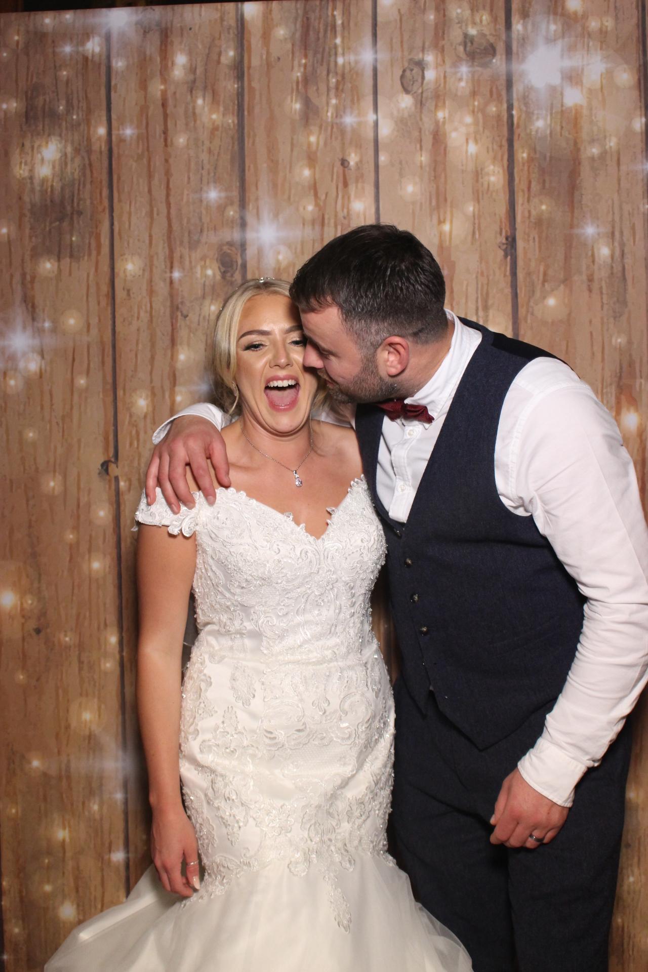 Mr & Mrs Long  | View more photos from the event at gallery.magicimages.uk/u/MagicImages/Mr-Mrs-Long