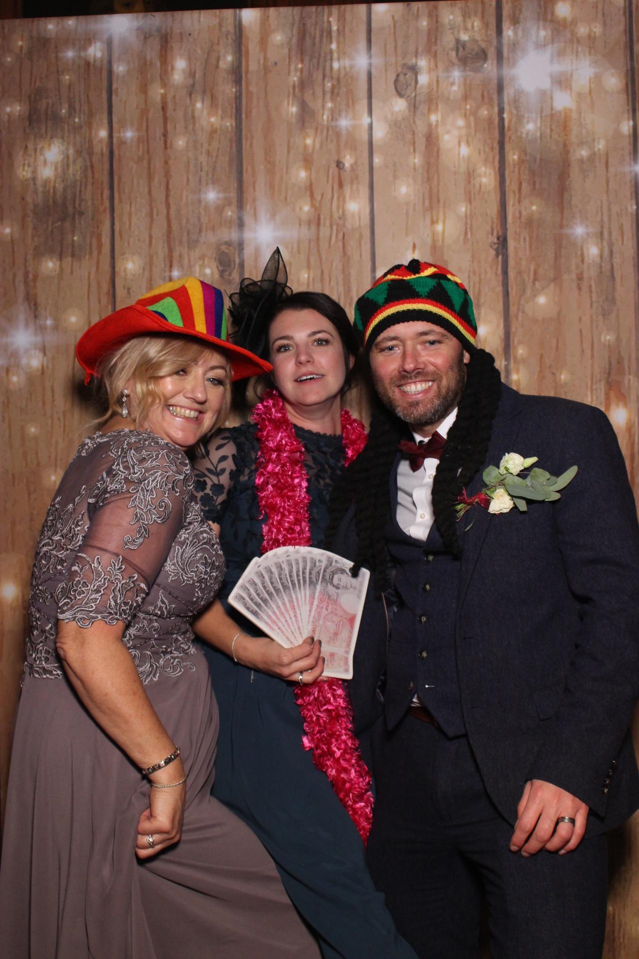 Mr & Mrs Long  | View more photos from the event at gallery.magicimages.uk/u/MagicImages/Mr-Mrs-Long