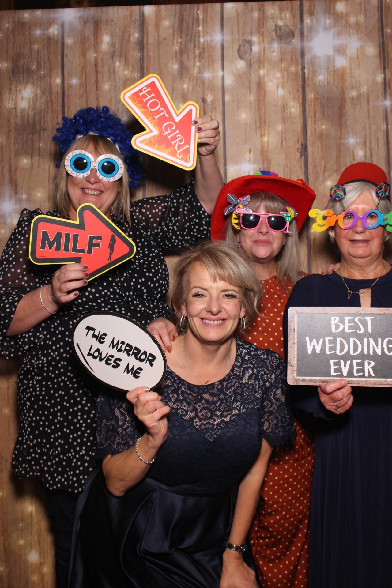 Mr & Mrs Long  | View more photos from the event at gallery.magicimages.uk/u/MagicImages/Mr-Mrs-Long