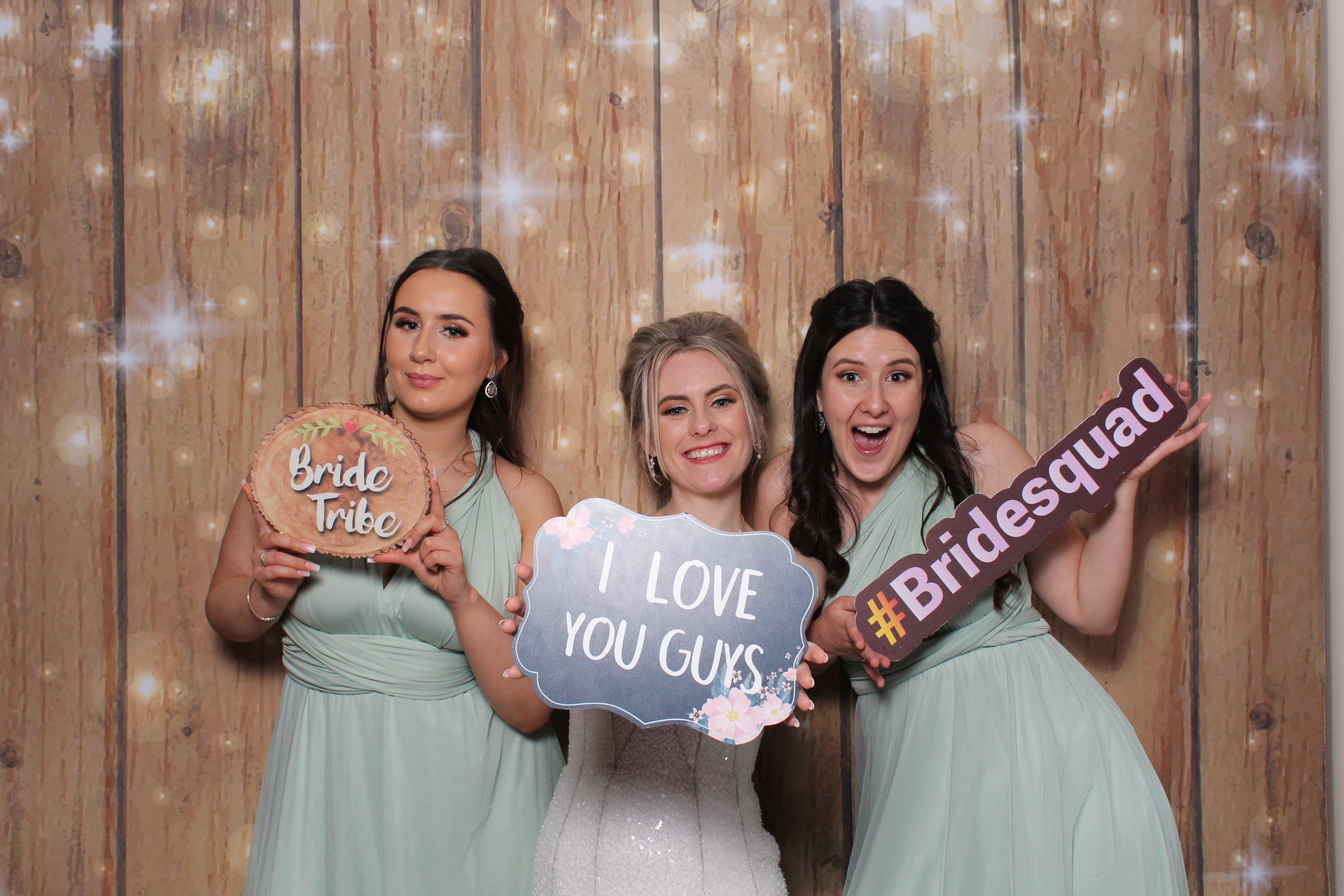 Mr & Mrs Mcleod  | View more photos from the event at gallery.magicimages.uk/u/MagicImages/Mr-Mrs-Mcleod