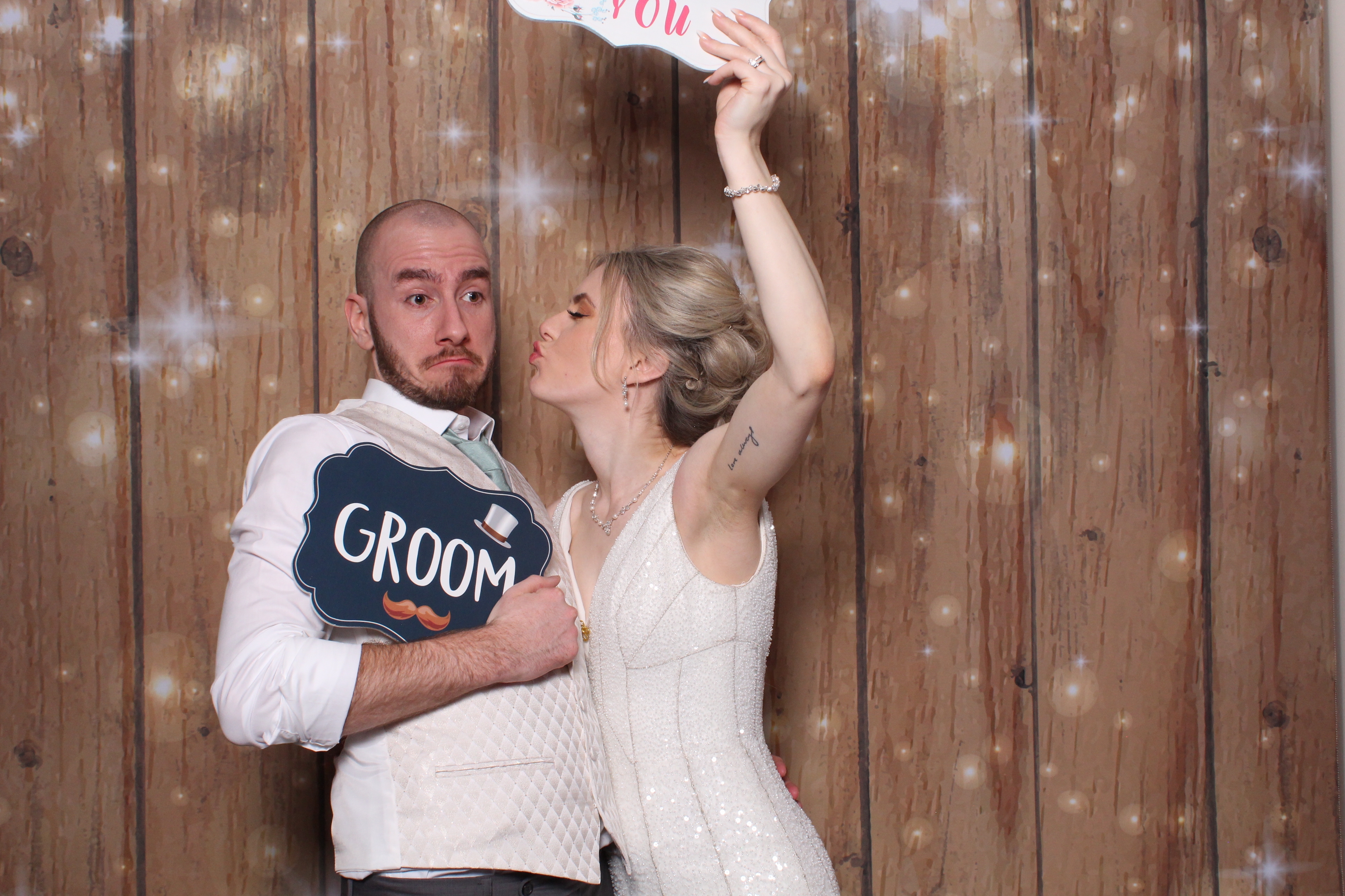 Mr & Mrs Mcleod  | View more photos from the event at gallery.magicimages.uk/u/MagicImages/Mr-Mrs-Mcleod