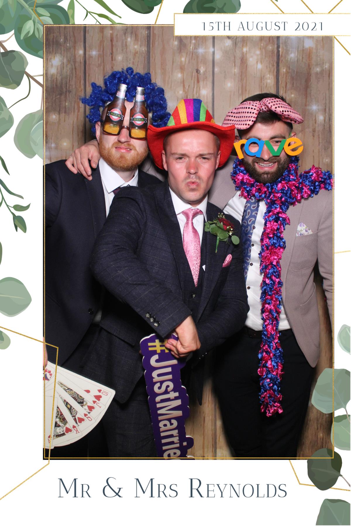 Mr & Mrs Reynolds  | View more photos from the event at gallery.magicimages.uk/u/MagicImages/Mr-Mrs-Reynolds