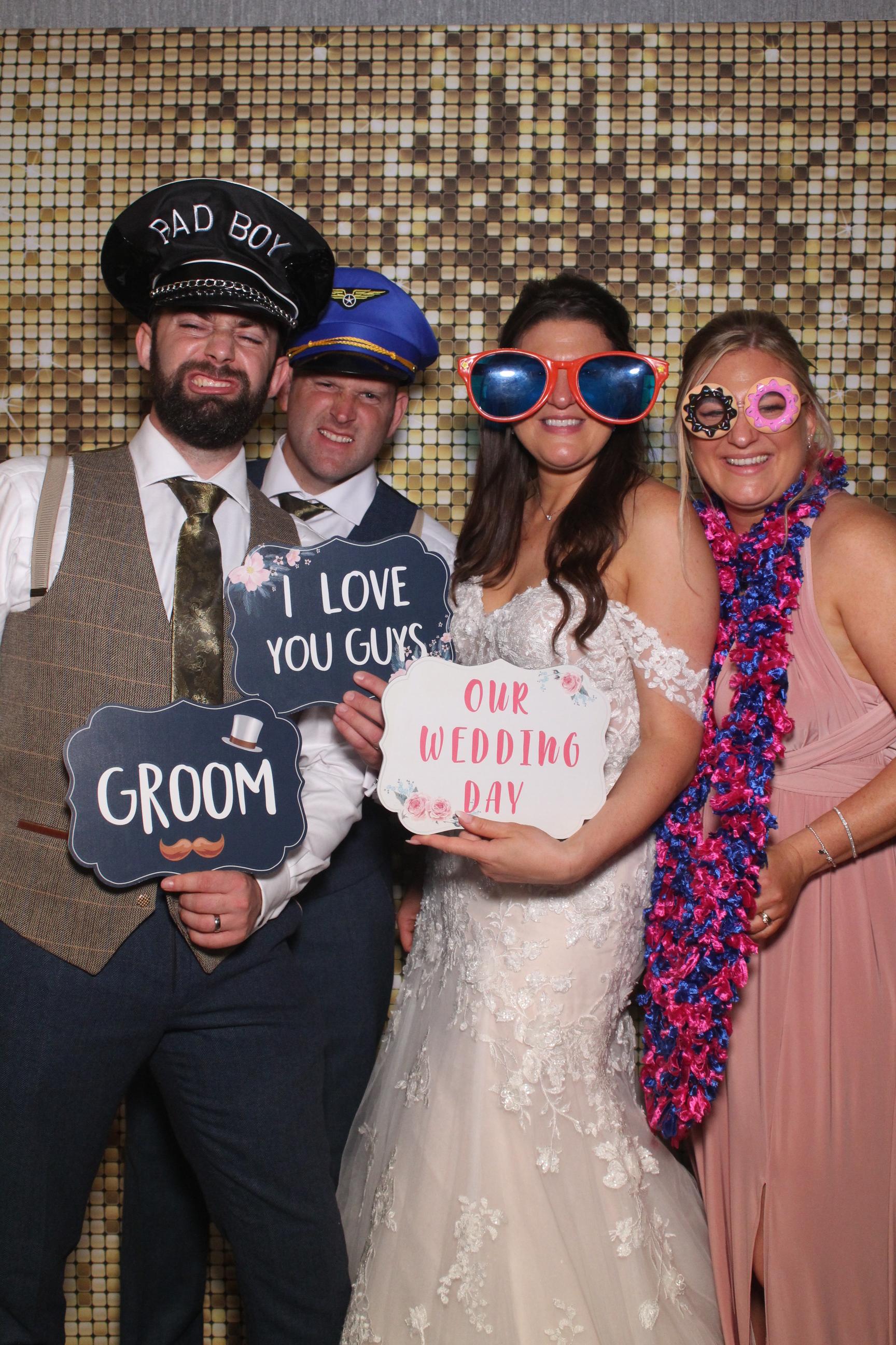 Nicole & Lee's wedding  | View more photos from the event at gallery.magicimages.uk/u/MagicImages/Nicole-Lees-wedding