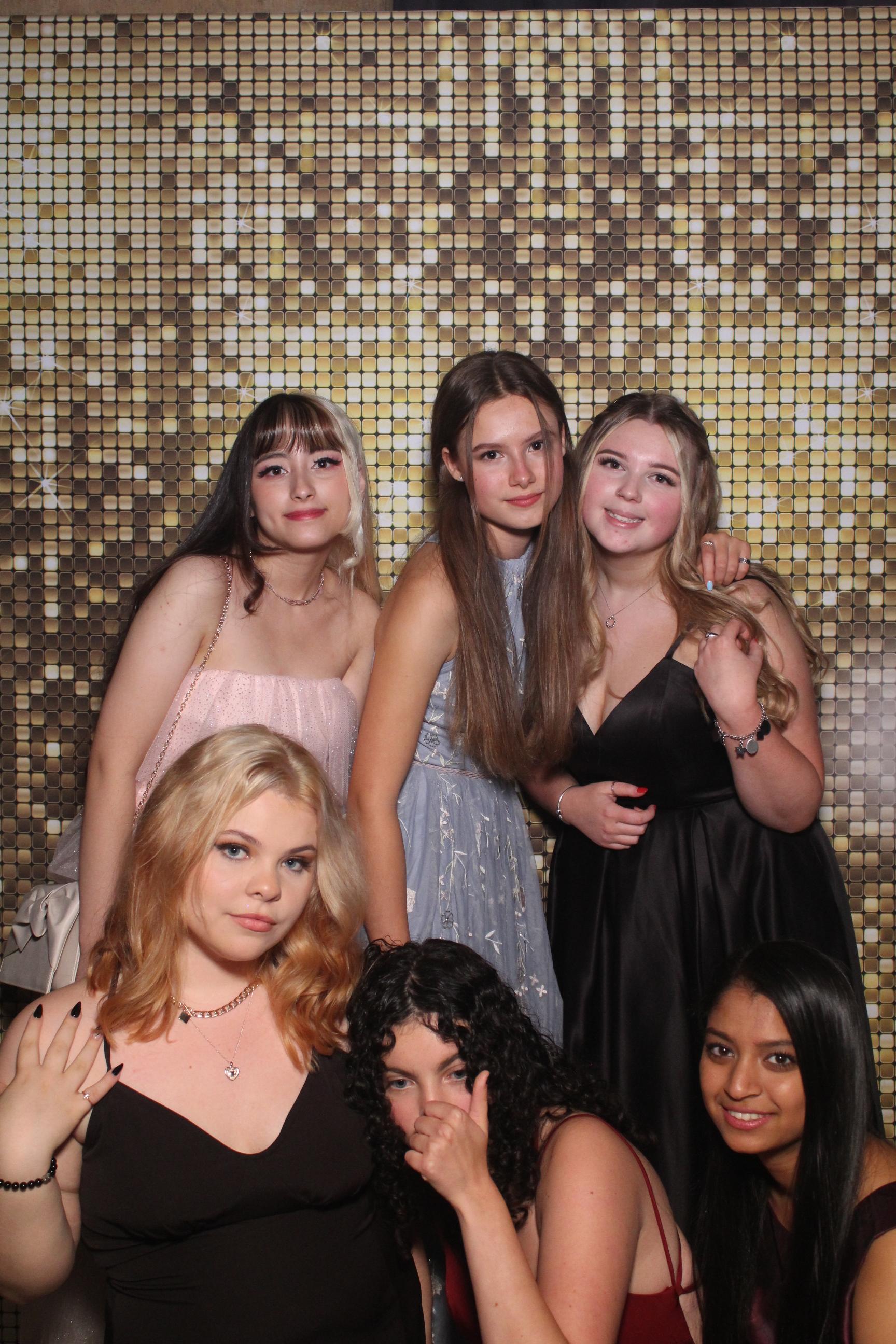 Nottingham high school prom | View more photos from the event at gallery.magicimages.uk/u/MagicImages/Nottingham-high-school-prom