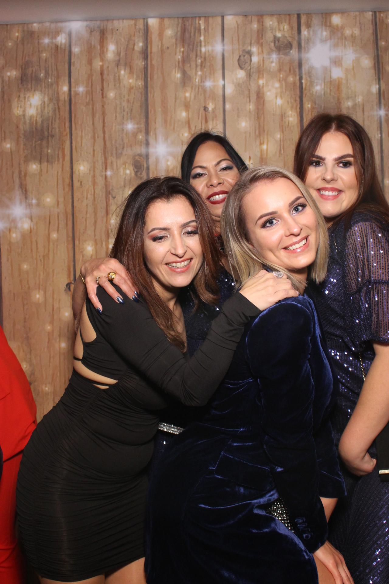 Ramsden international Christmas party  | View more photos from the event at gallery.magicimages.uk/u/MagicImages/Ramsden-international-Christmas-party