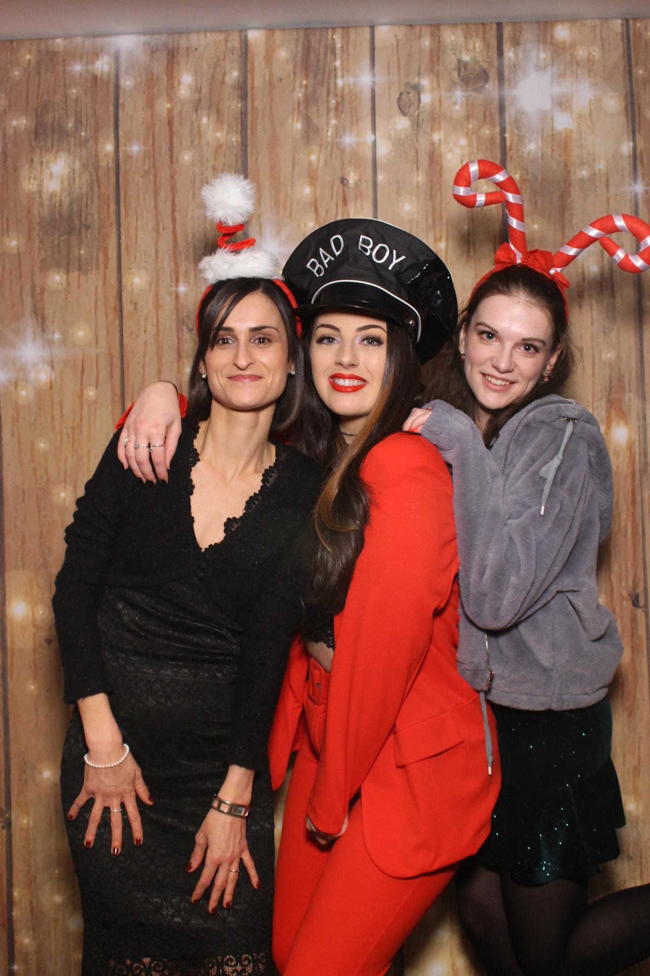 Ramsden international Christmas party  | View more photos from the event at gallery.magicimages.uk/u/MagicImages/Ramsden-international-Christmas-party
