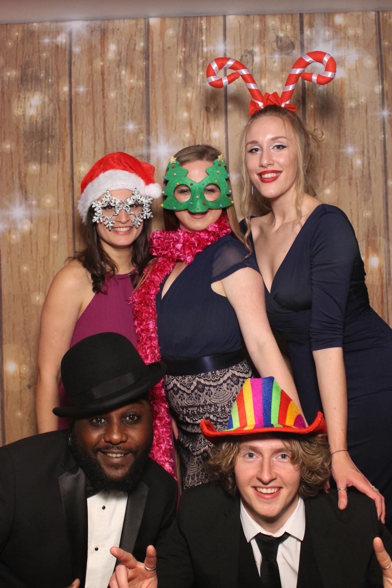 Ramsden international Christmas party  | View more photos from the event at gallery.magicimages.uk/u/MagicImages/Ramsden-international-Christmas-party