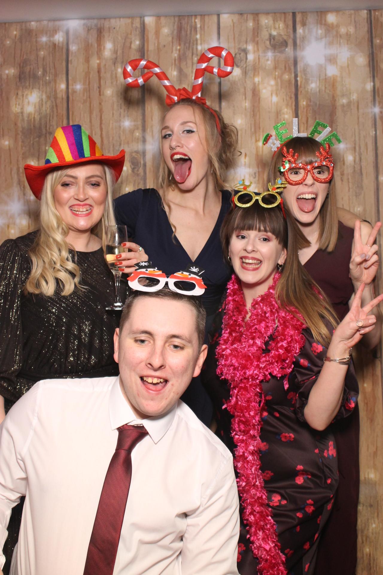 Ramsden international Christmas party  | View more photos from the event at gallery.magicimages.uk/u/MagicImages/Ramsden-international-Christmas-party