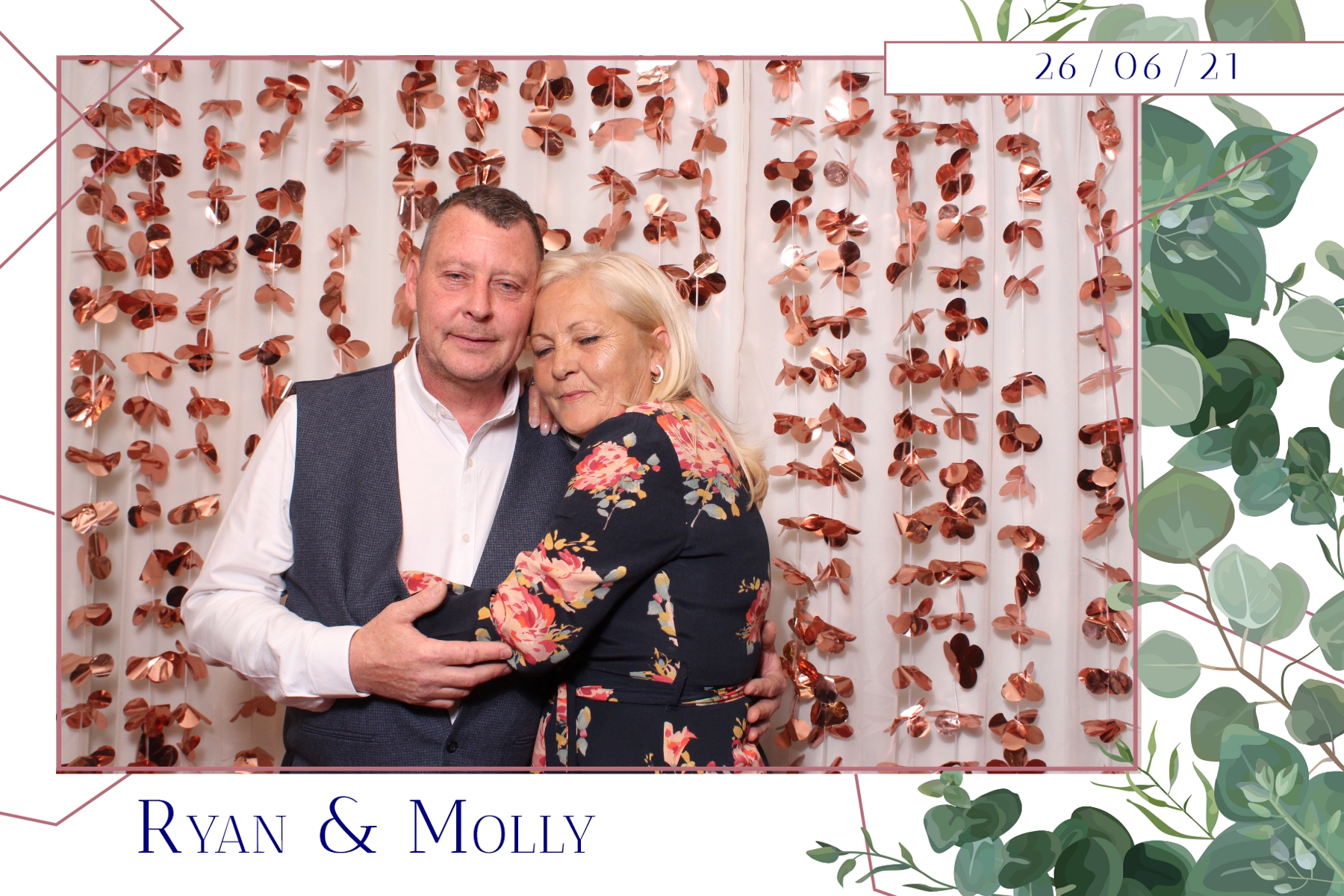 Ryan & Molly  | View more photos from the event at gallery.magicimages.uk/u/MagicImages/Ryan-Molly