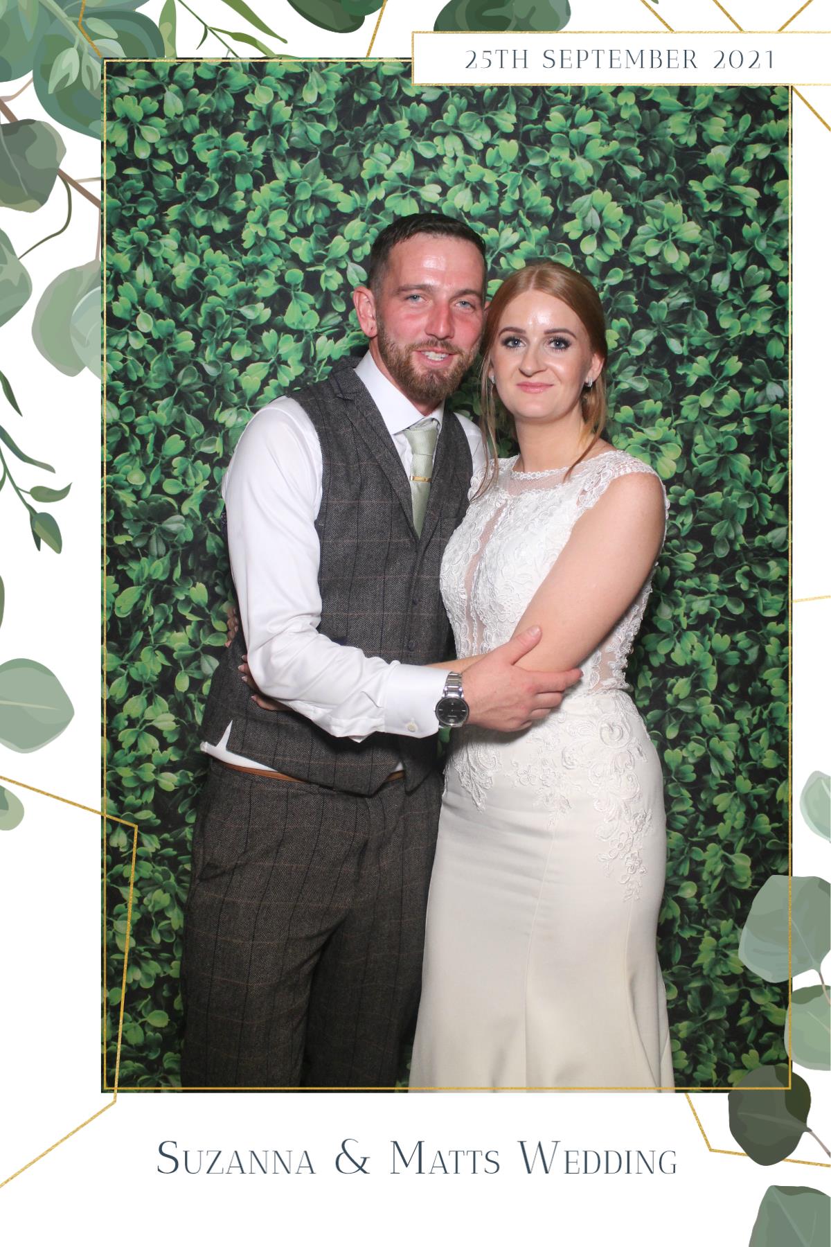 Suzanna & Matt  | View more photos from the event at gallery.magicimages.uk/u/MagicImages/Suzanna-Matt