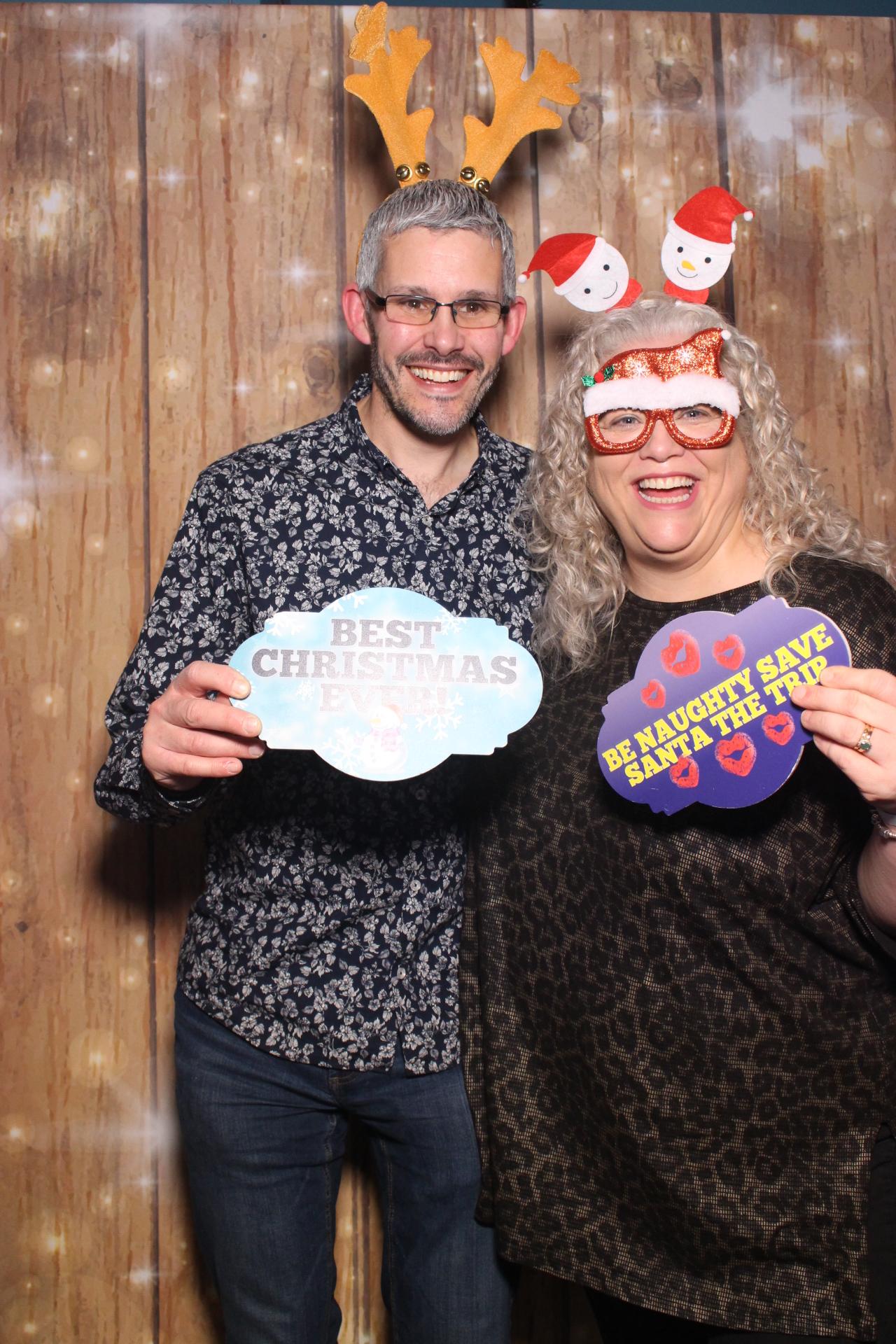 70s & 80s Christmas party  | View more photos from the event at gallery.magicimages.uk/u/MagicImages/70s-80s-Christmas-party
