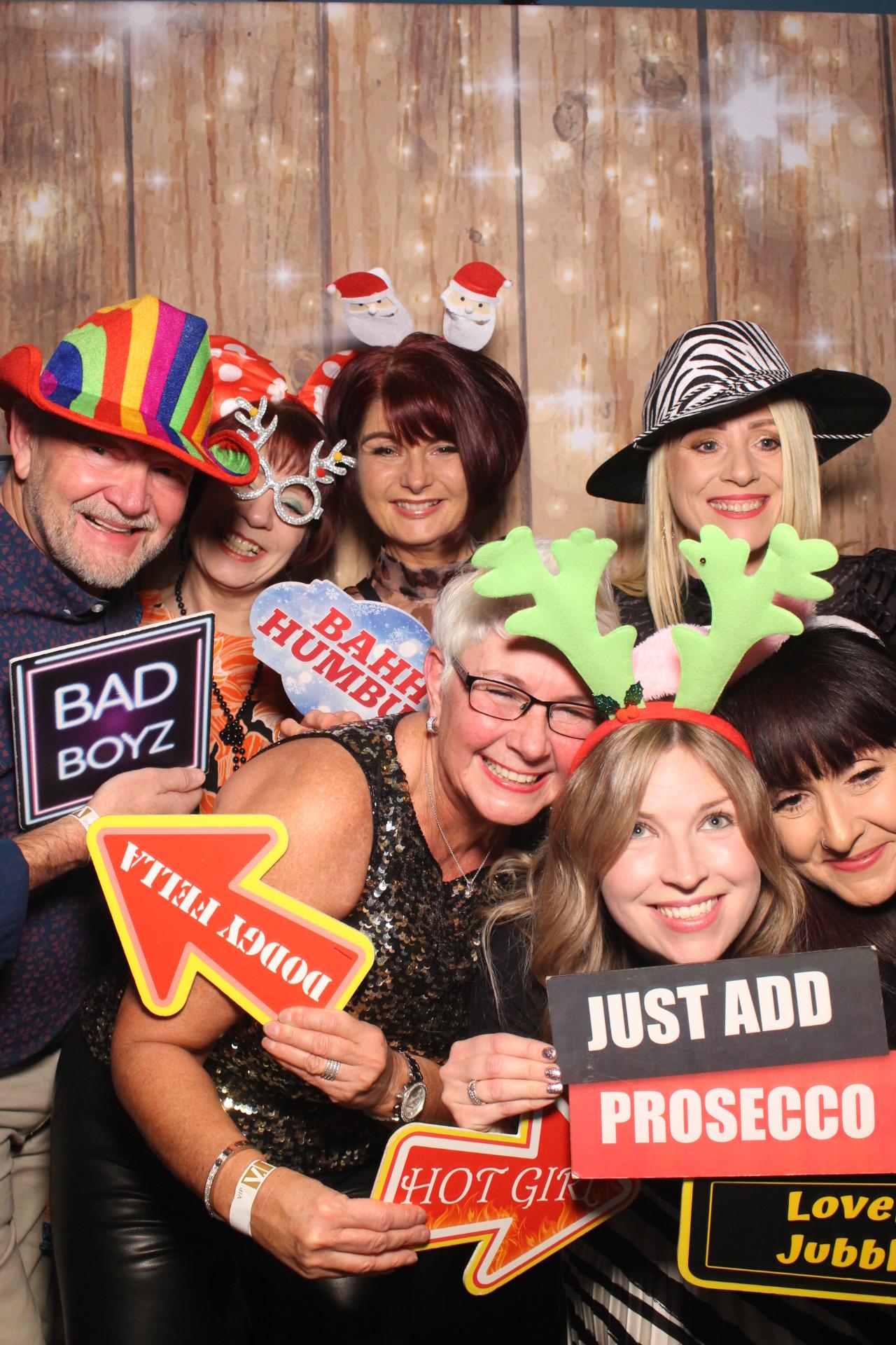 70s & 80s Christmas party  | View more photos from the event at gallery.magicimages.uk/u/MagicImages/70s-80s-Christmas-party