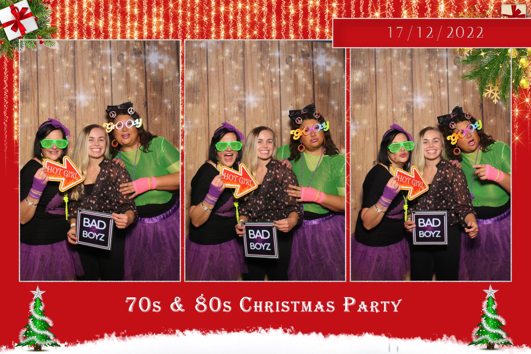 70s & 80s Christmas party  | View more photos from the event at gallery.magicimages.uk/u/MagicImages/70s-80s-Christmas-party
