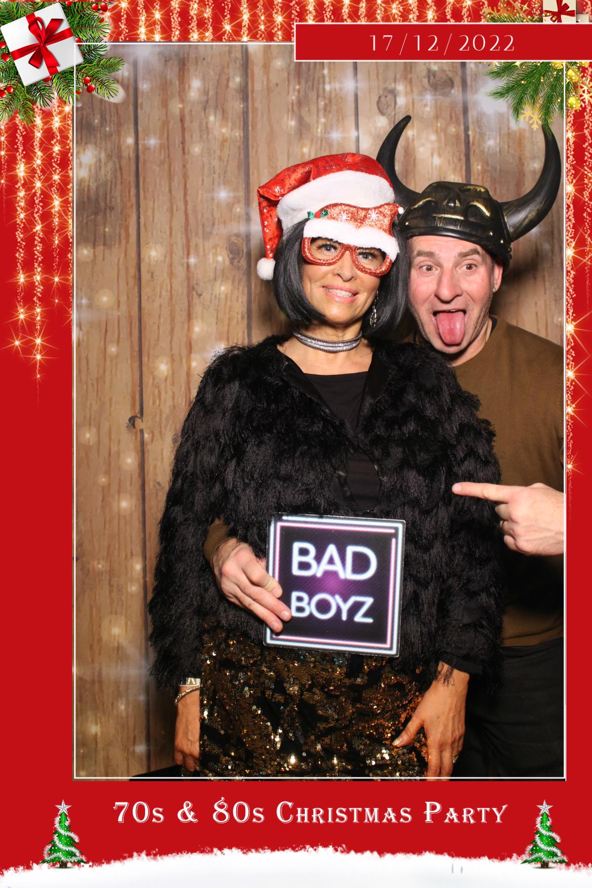 70s & 80s Christmas party  | View more photos from the event at gallery.magicimages.uk/u/MagicImages/70s-80s-Christmas-party