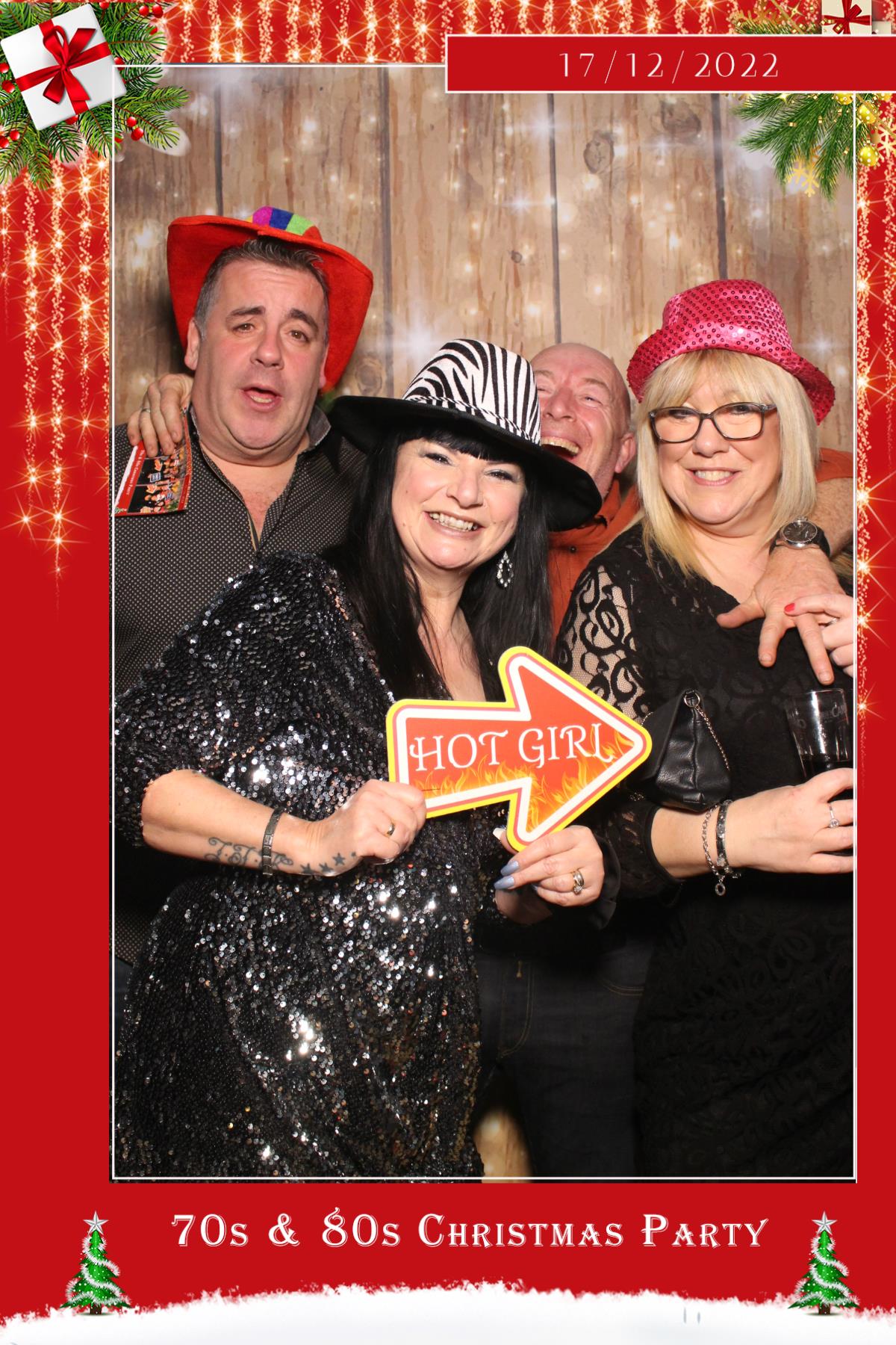 70s & 80s Christmas party  | View more photos from the event at gallery.magicimages.uk/u/MagicImages/70s-80s-Christmas-party