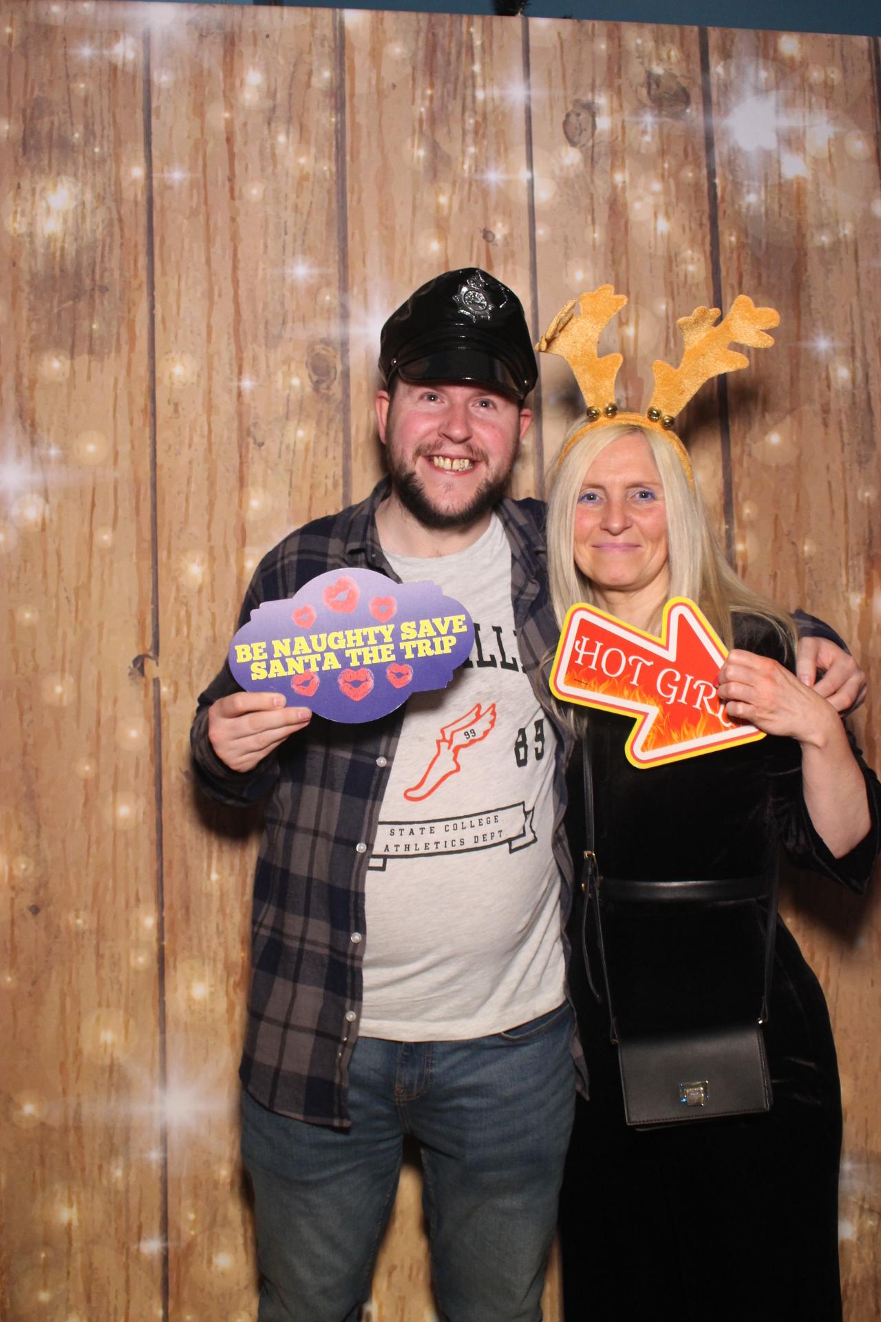 70s & 80s Christmas party  | View more photos from the event at gallery.magicimages.uk/u/MagicImages/70s-80s-Christmas-party
