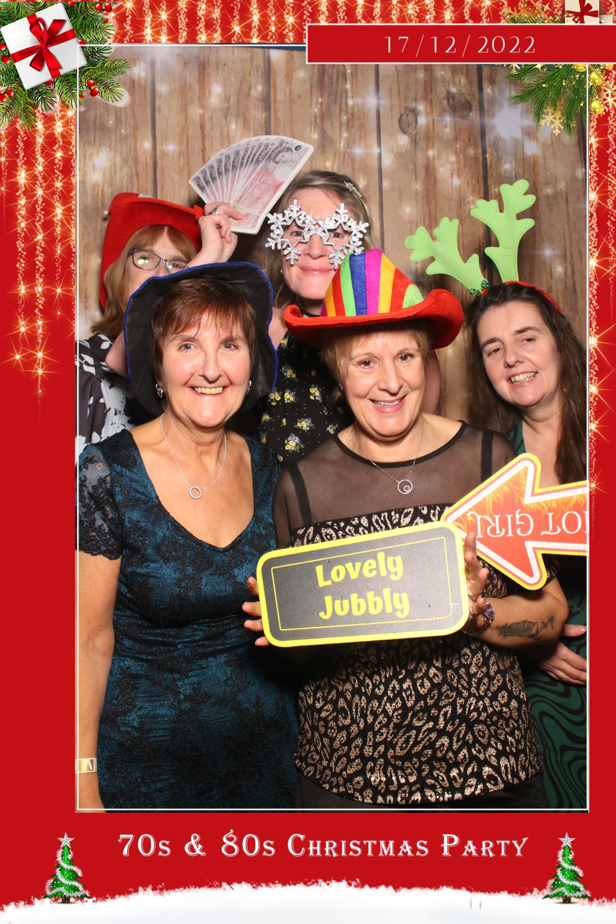 70s & 80s Christmas party  | View more photos from the event at gallery.magicimages.uk/u/MagicImages/70s-80s-Christmas-party