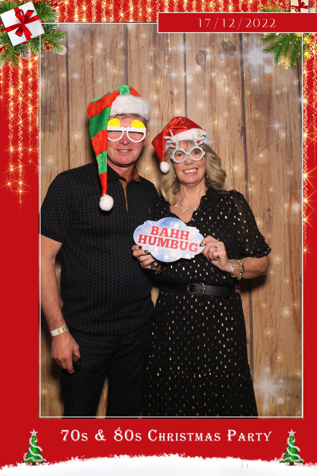 70s & 80s Christmas party  | View more photos from the event at gallery.magicimages.uk/u/MagicImages/70s-80s-Christmas-party