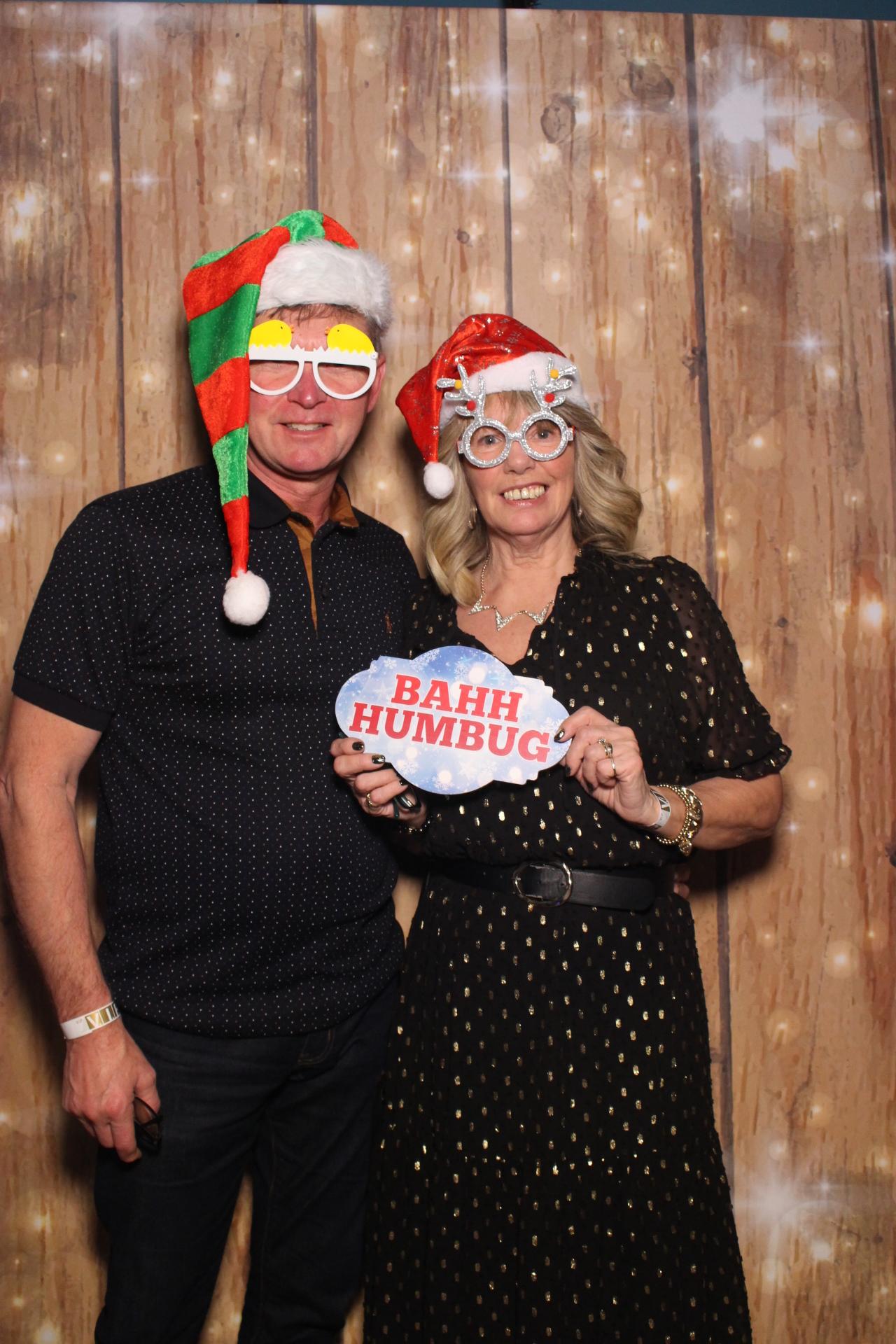 70s & 80s Christmas party  | View more photos from the event at gallery.magicimages.uk/u/MagicImages/70s-80s-Christmas-party
