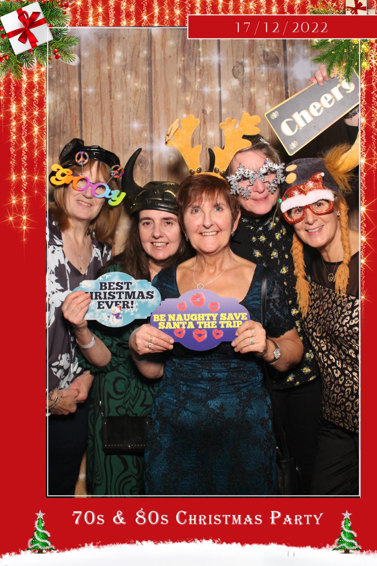 70s & 80s Christmas party  | View more photos from the event at gallery.magicimages.uk/u/MagicImages/70s-80s-Christmas-party
