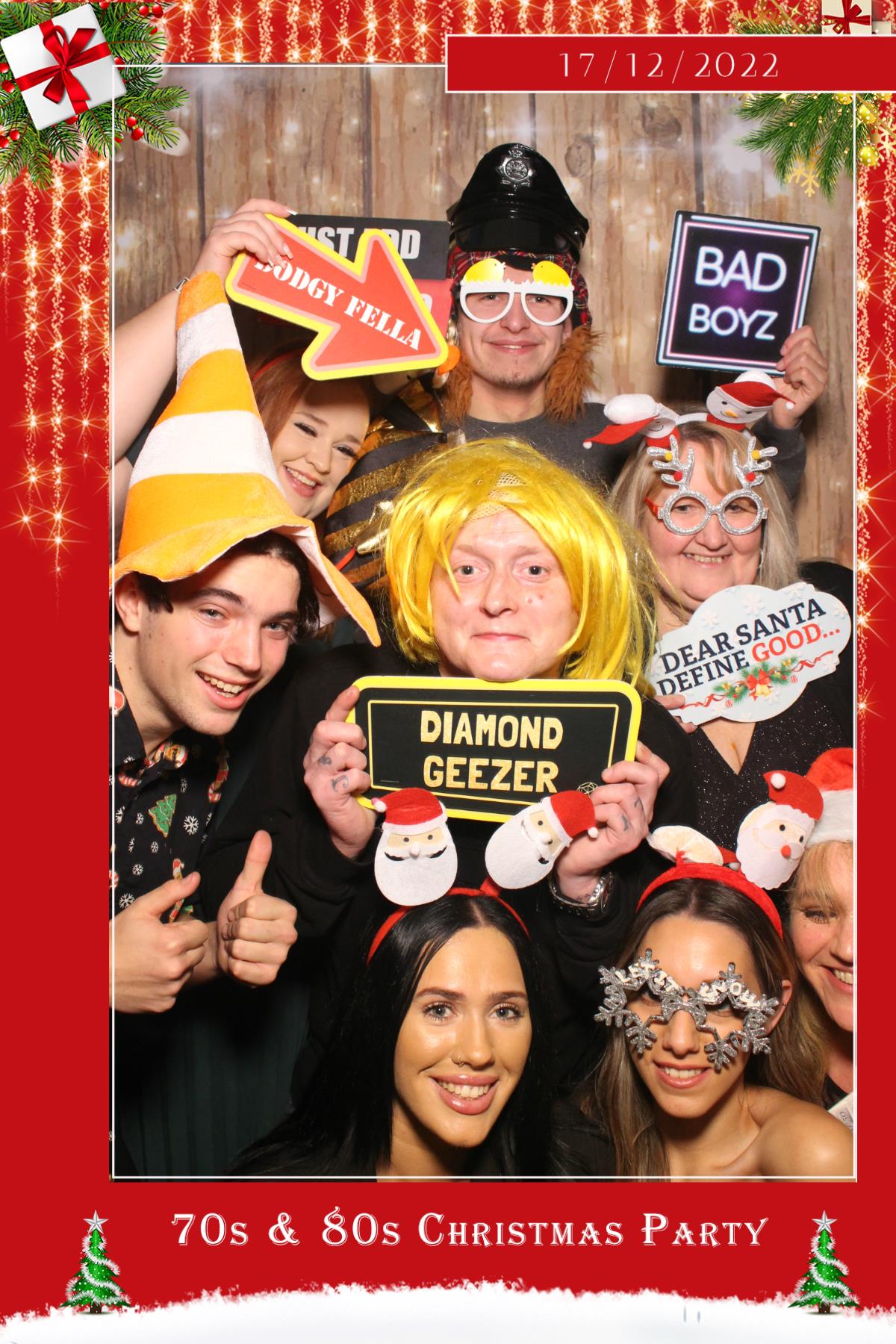 70s & 80s Christmas party  | View more photos from the event at gallery.magicimages.uk/u/MagicImages/70s-80s-Christmas-party