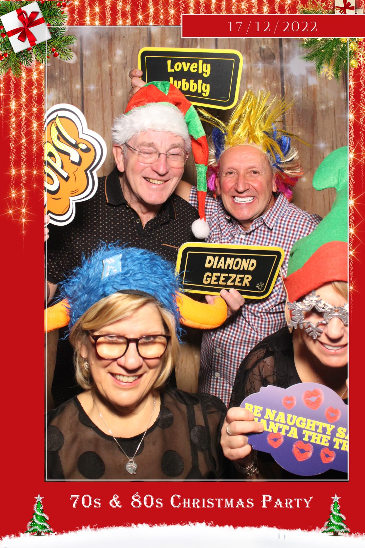 70s & 80s Christmas party  | View more photos from the event at gallery.magicimages.uk/u/MagicImages/70s-80s-Christmas-party