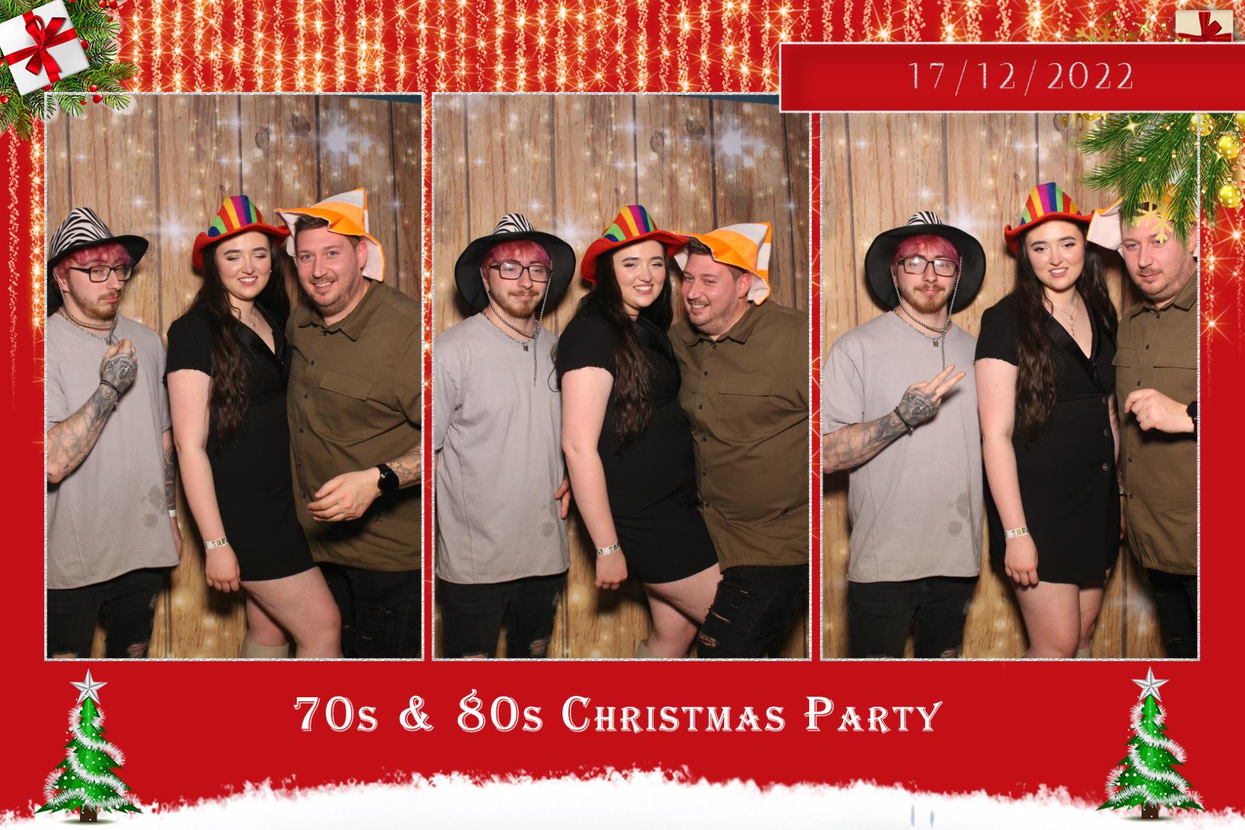 70s & 80s Christmas party  | View more photos from the event at gallery.magicimages.uk/u/MagicImages/70s-80s-Christmas-party