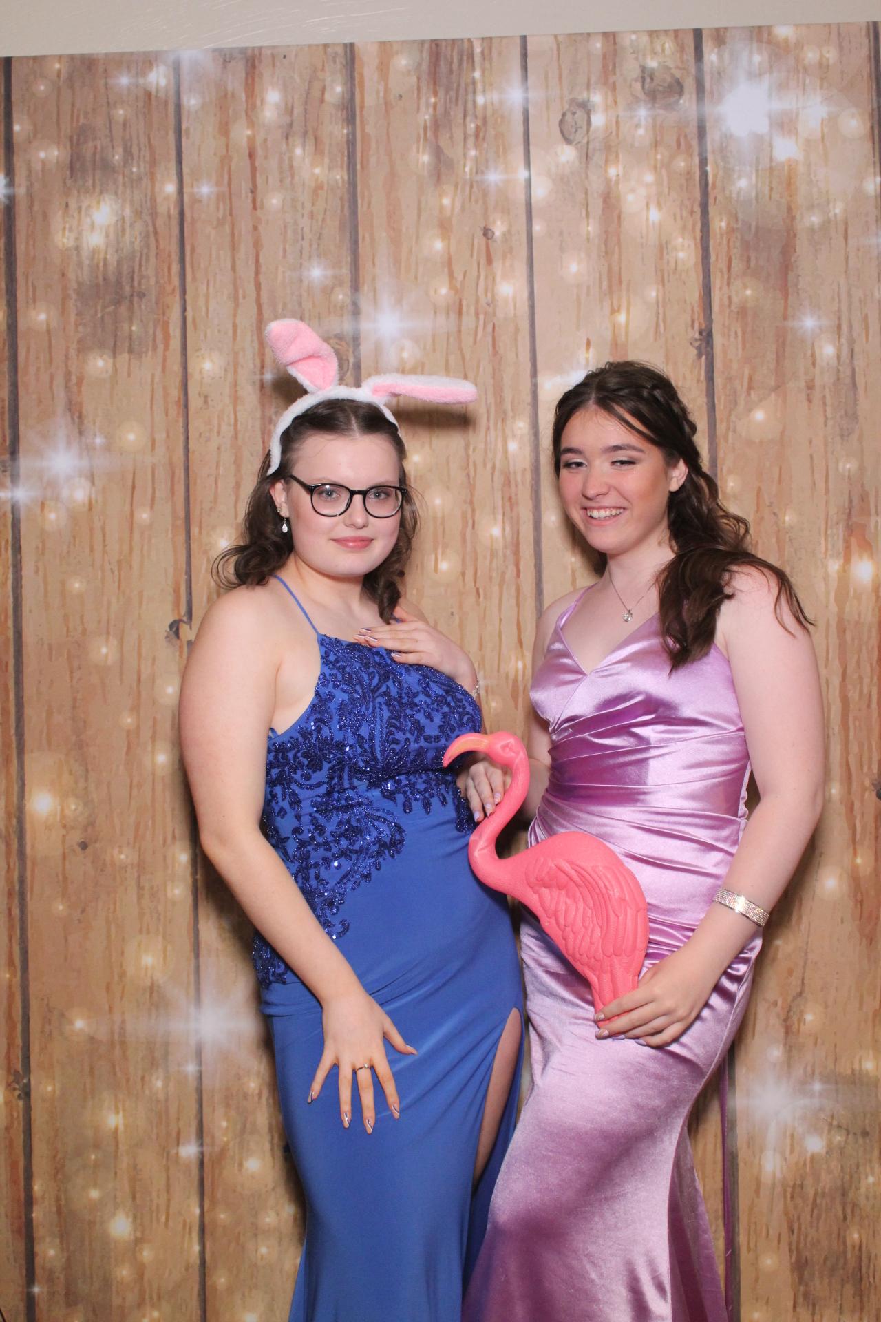 Ash Hill Academy prom 2022 | View more photos from the event at gallery.magicimages.uk/u/MagicImages/Ash-Hill-Academy-prom-2022