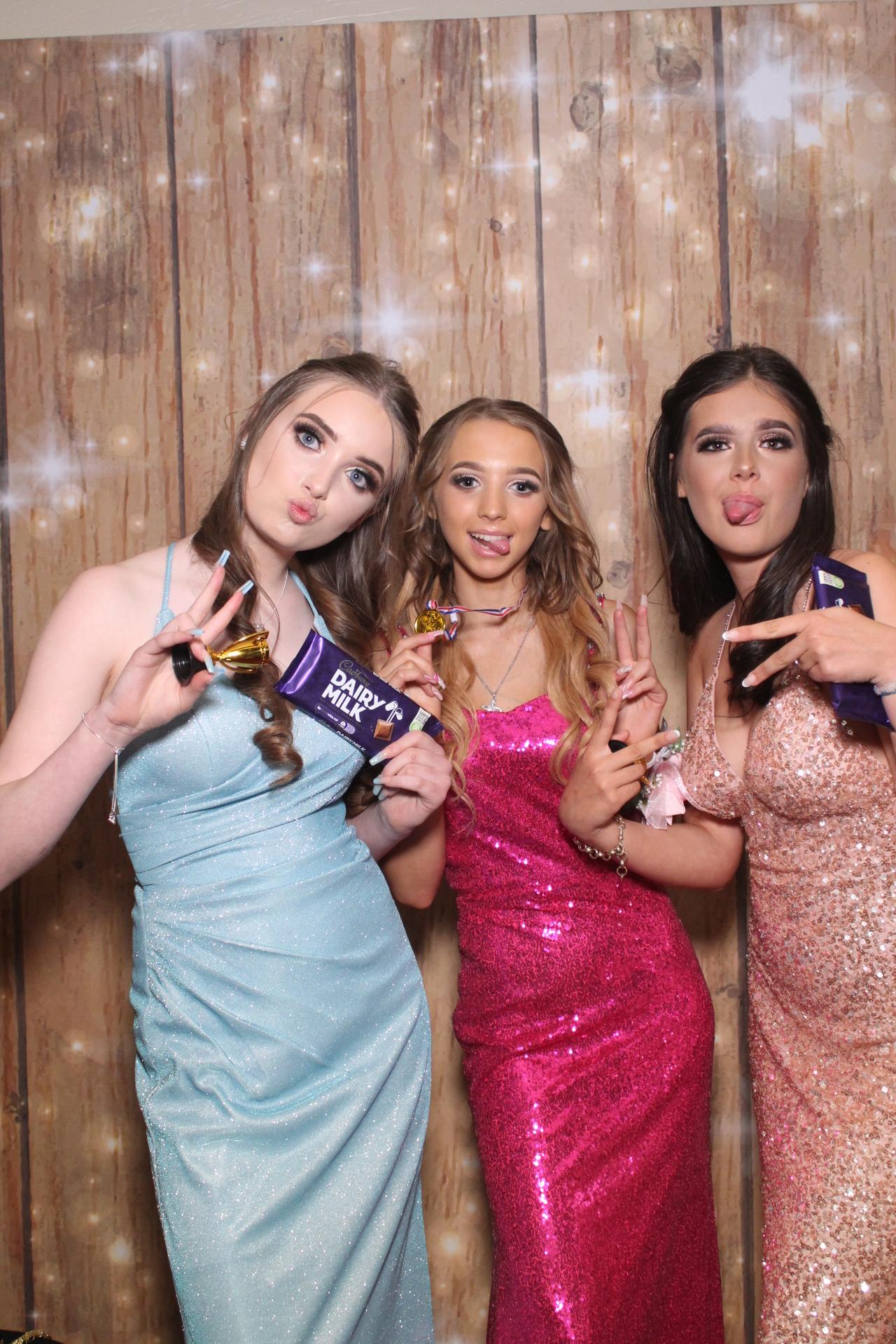 Ash Hill Academy prom 2022 | View more photos from the event at gallery.magicimages.uk/u/MagicImages/Ash-Hill-Academy-prom-2022