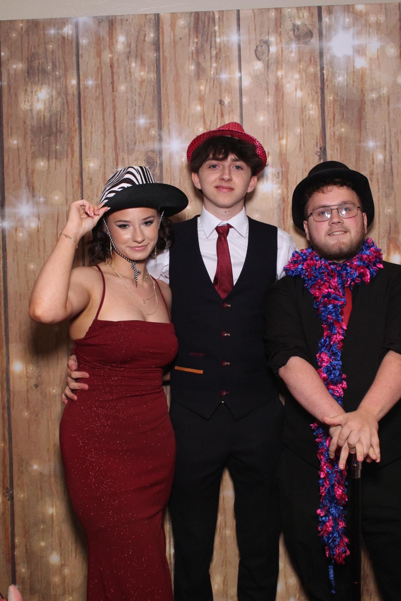 Ash Hill Academy prom 2022 | View more photos from the event at gallery.magicimages.uk/u/MagicImages/Ash-Hill-Academy-prom-2022