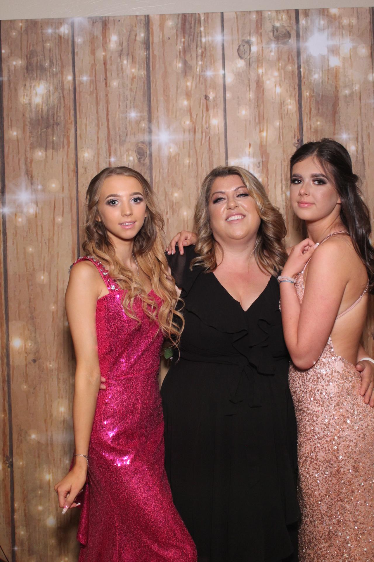 Ash Hill Academy prom 2022 | View more photos from the event at gallery.magicimages.uk/u/MagicImages/Ash-Hill-Academy-prom-2022